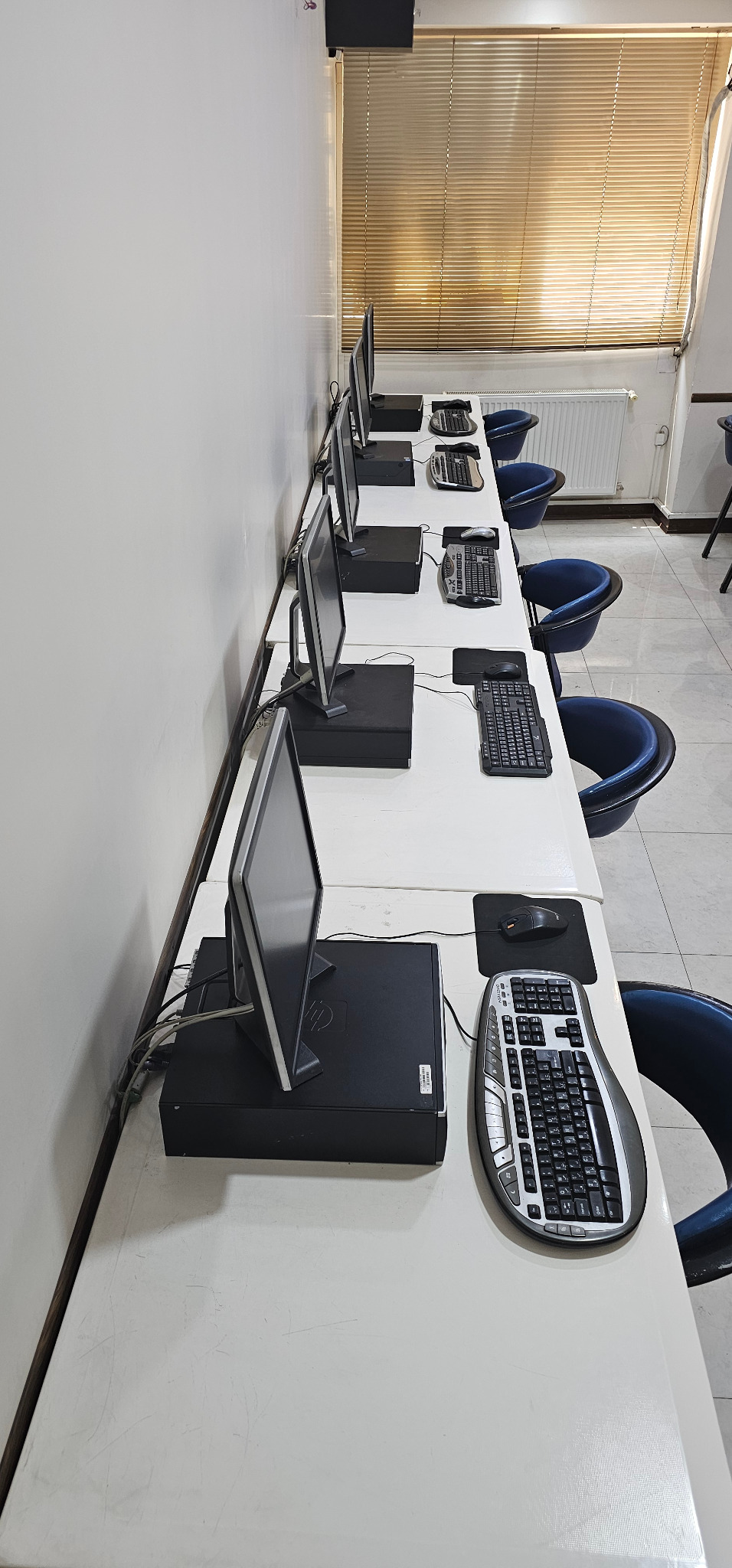 مجتمع فنی نسل نواندیش