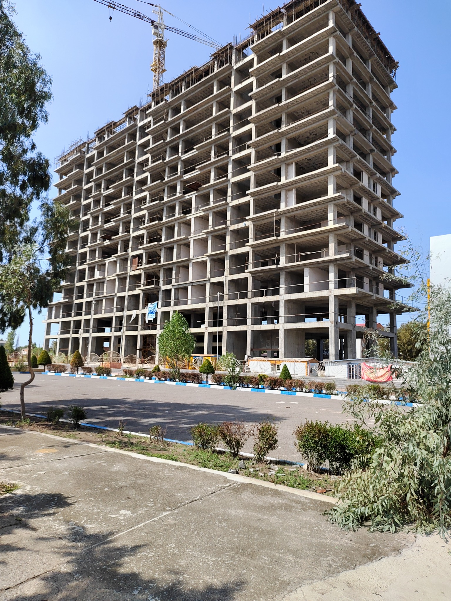 سرمایه گذاری و تامین مصالح تیسفون سازه