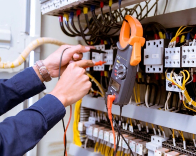 برقکار صنعتی