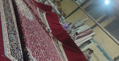 فروشنده فرش دستباف و ماشینی
