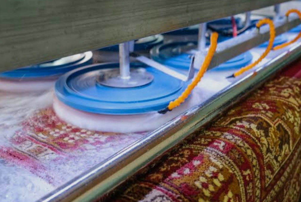 قالیشویی گل افشان