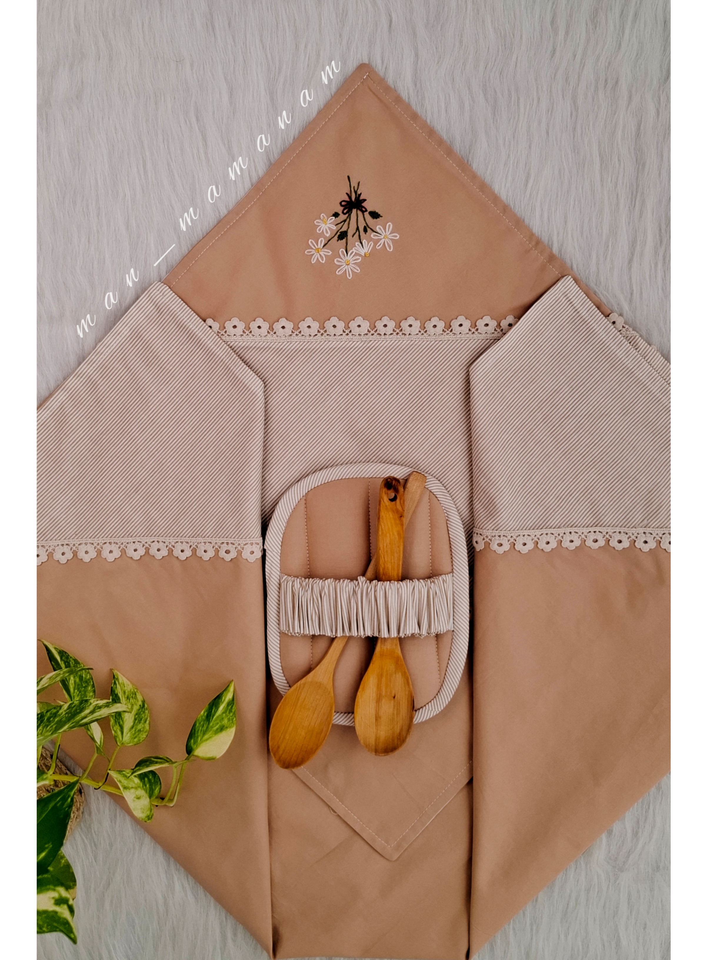 دوزنده فانتزیجات پینترستی ولی اللهی