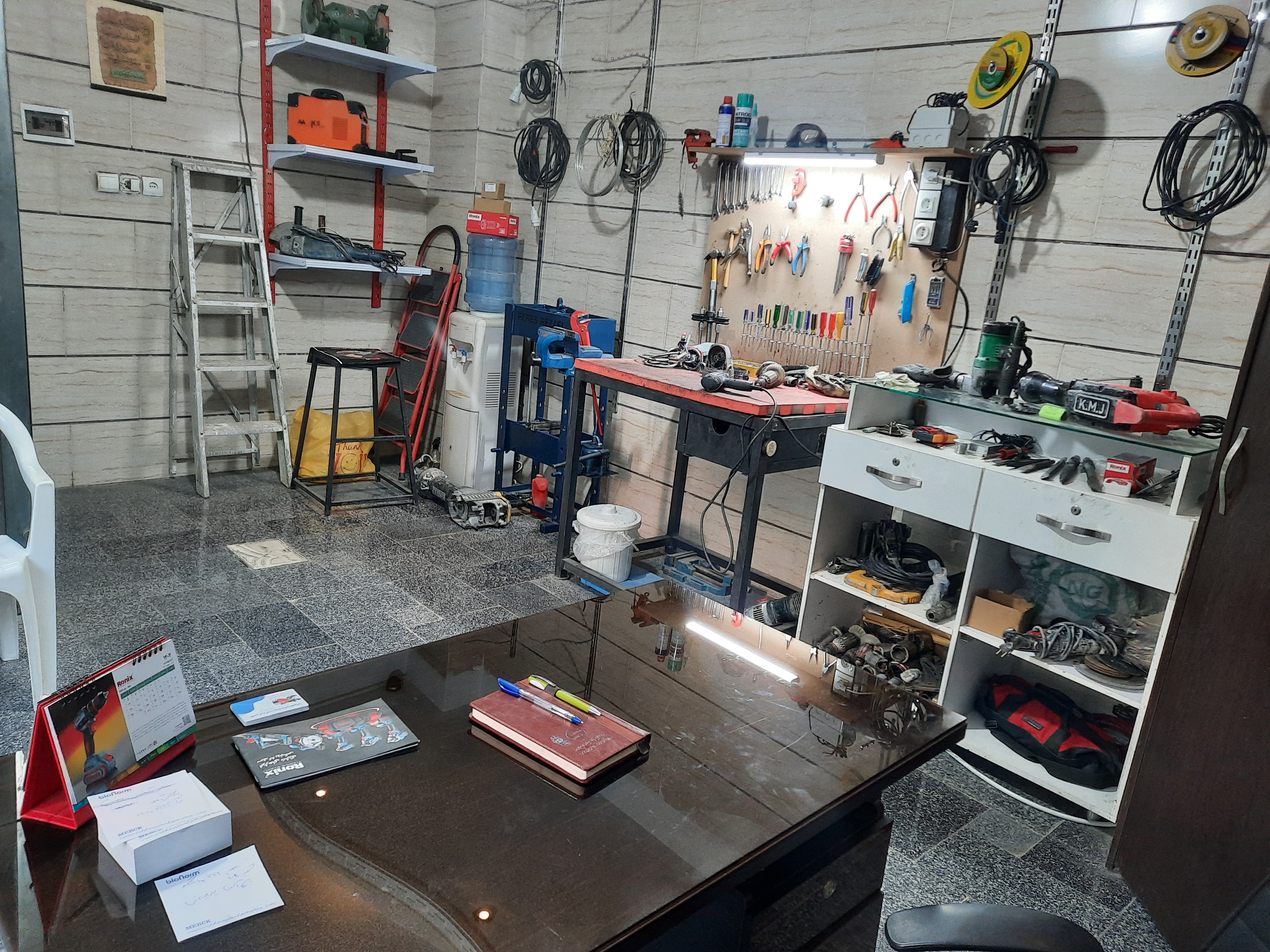 تعمیر و اجاره ابزارآلات ساختمانی علیرضا