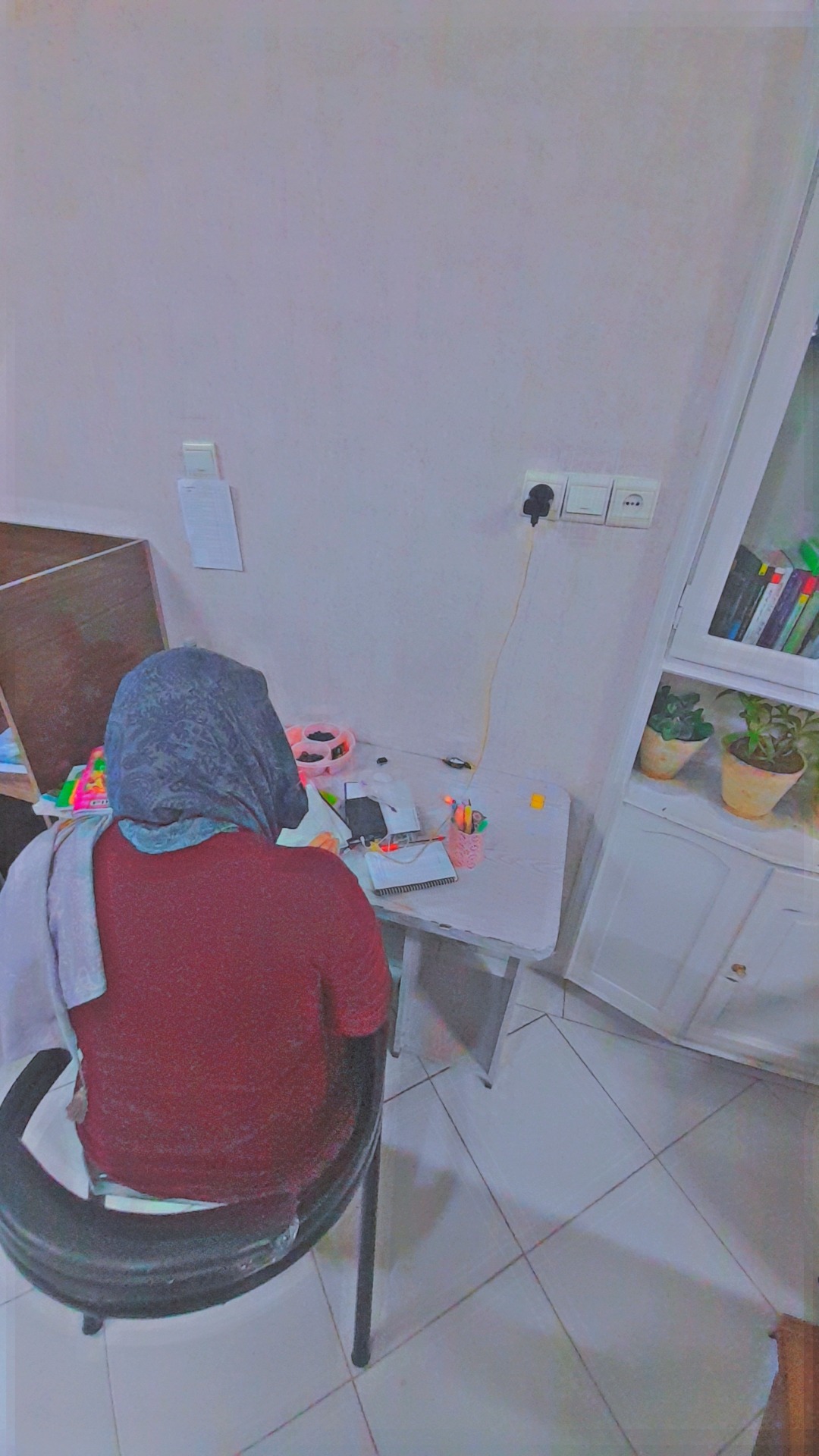 سالن مطالعه و مرکز آموزشی و مشاوره خالقی