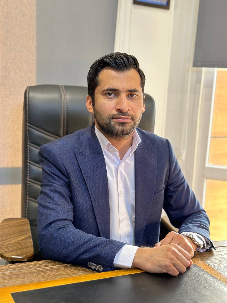 وکیل بهزاد گروسی