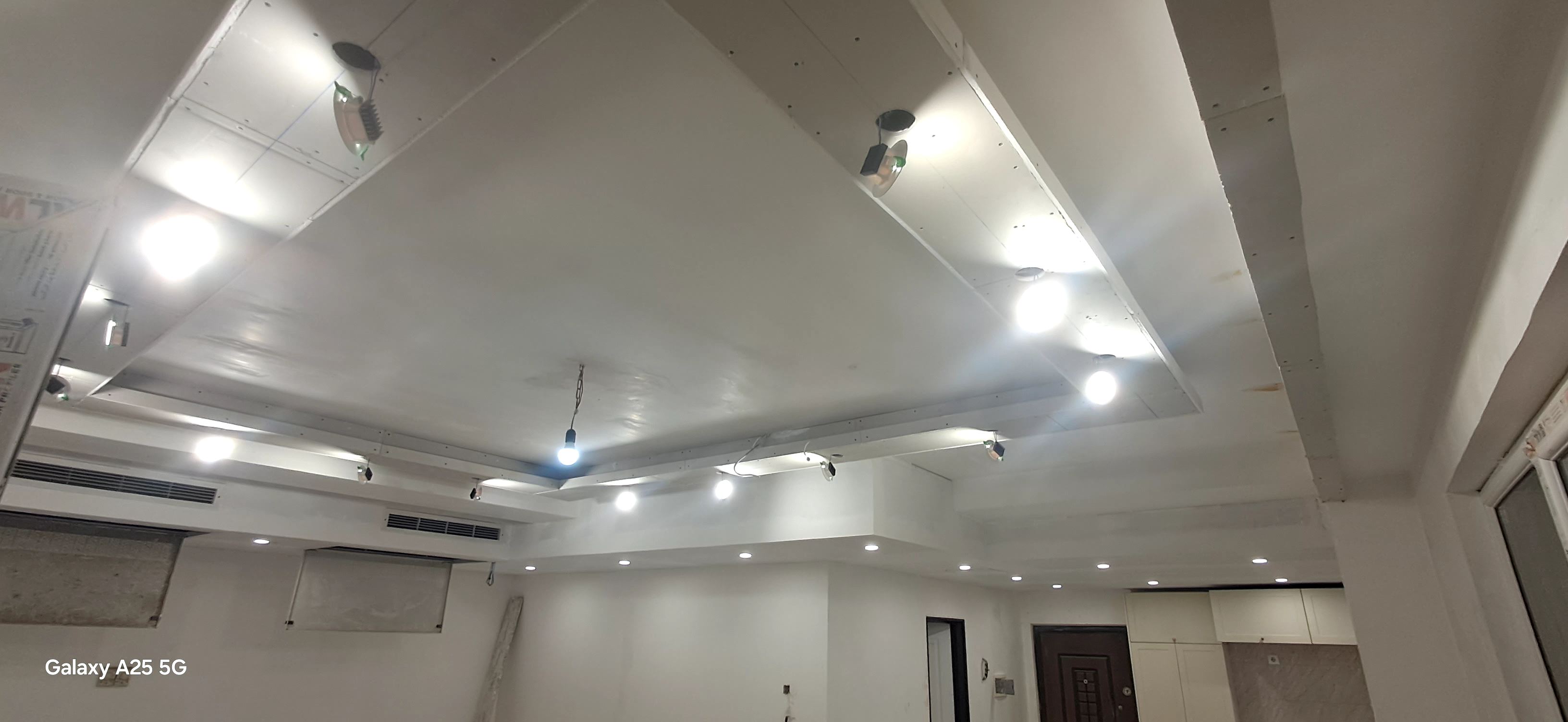 خدمات برق صدرا
