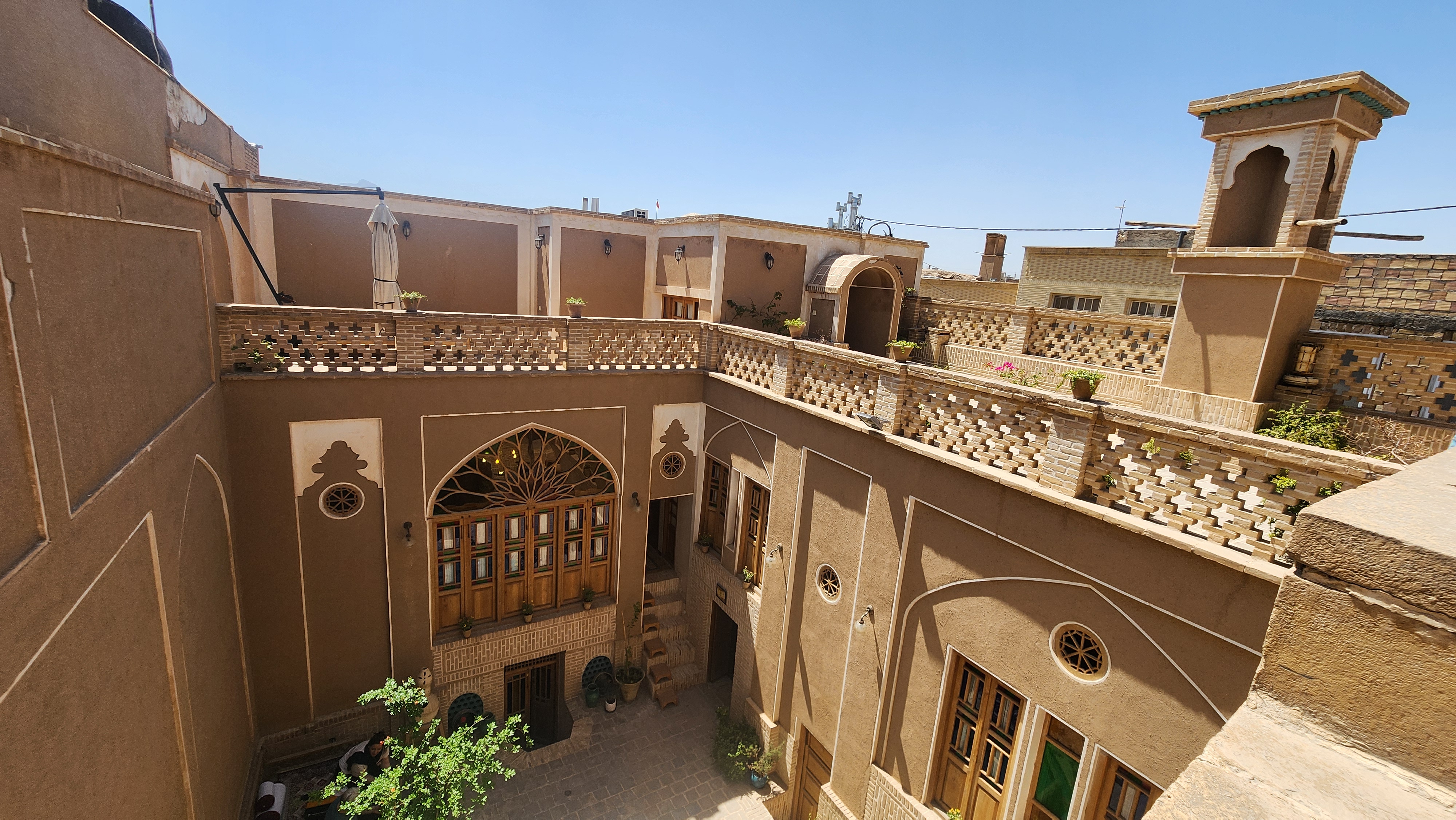 هتل کاشانه ماهور