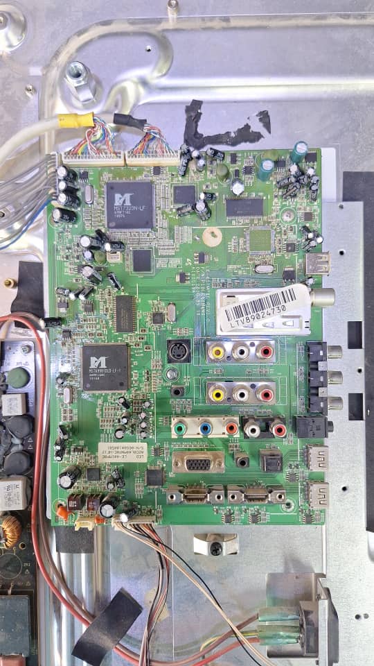 تعمیرگاه تلویزیون نظیفی