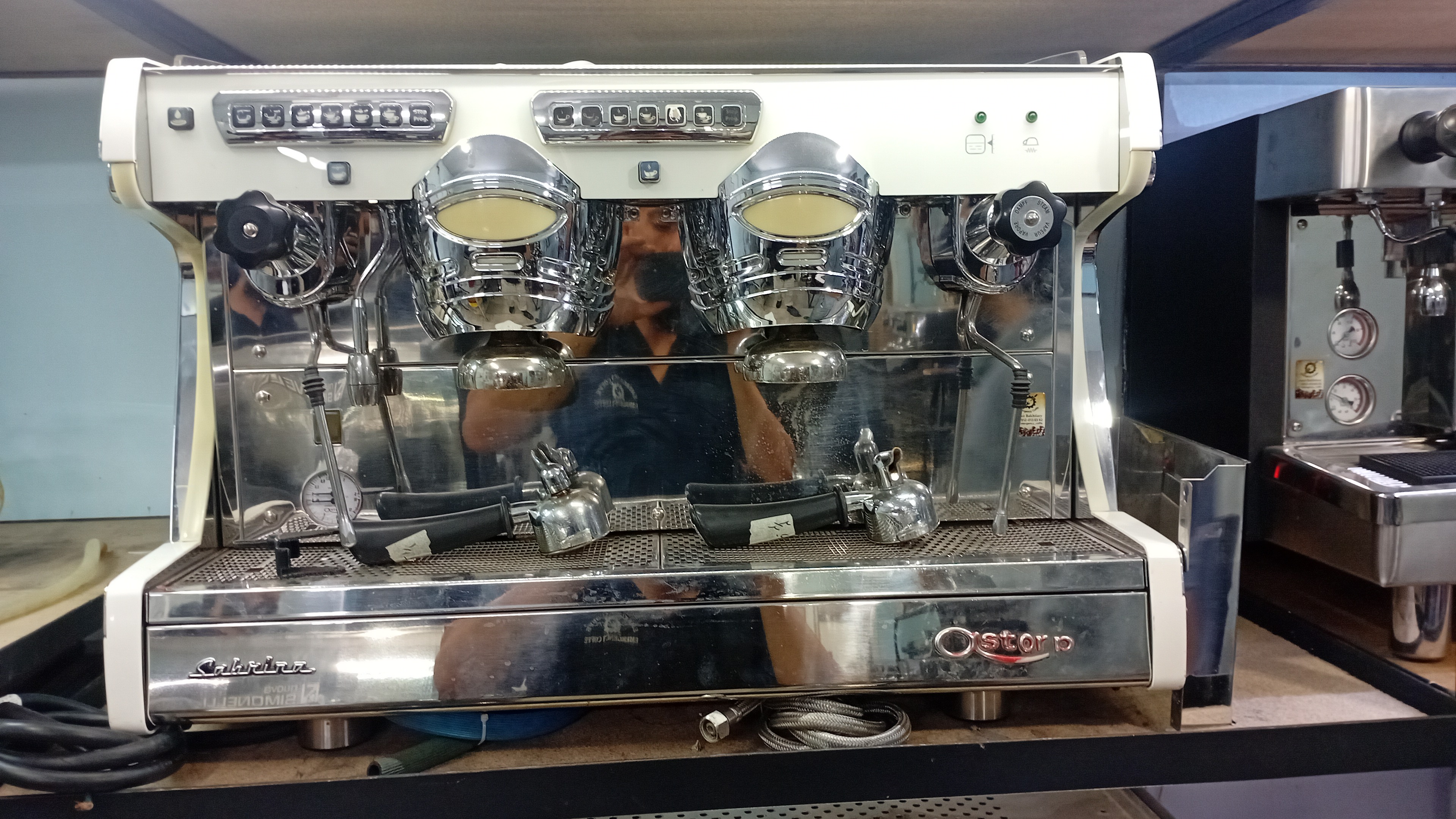 تعمیرکار قهوه ساز صنعتی رحمتی