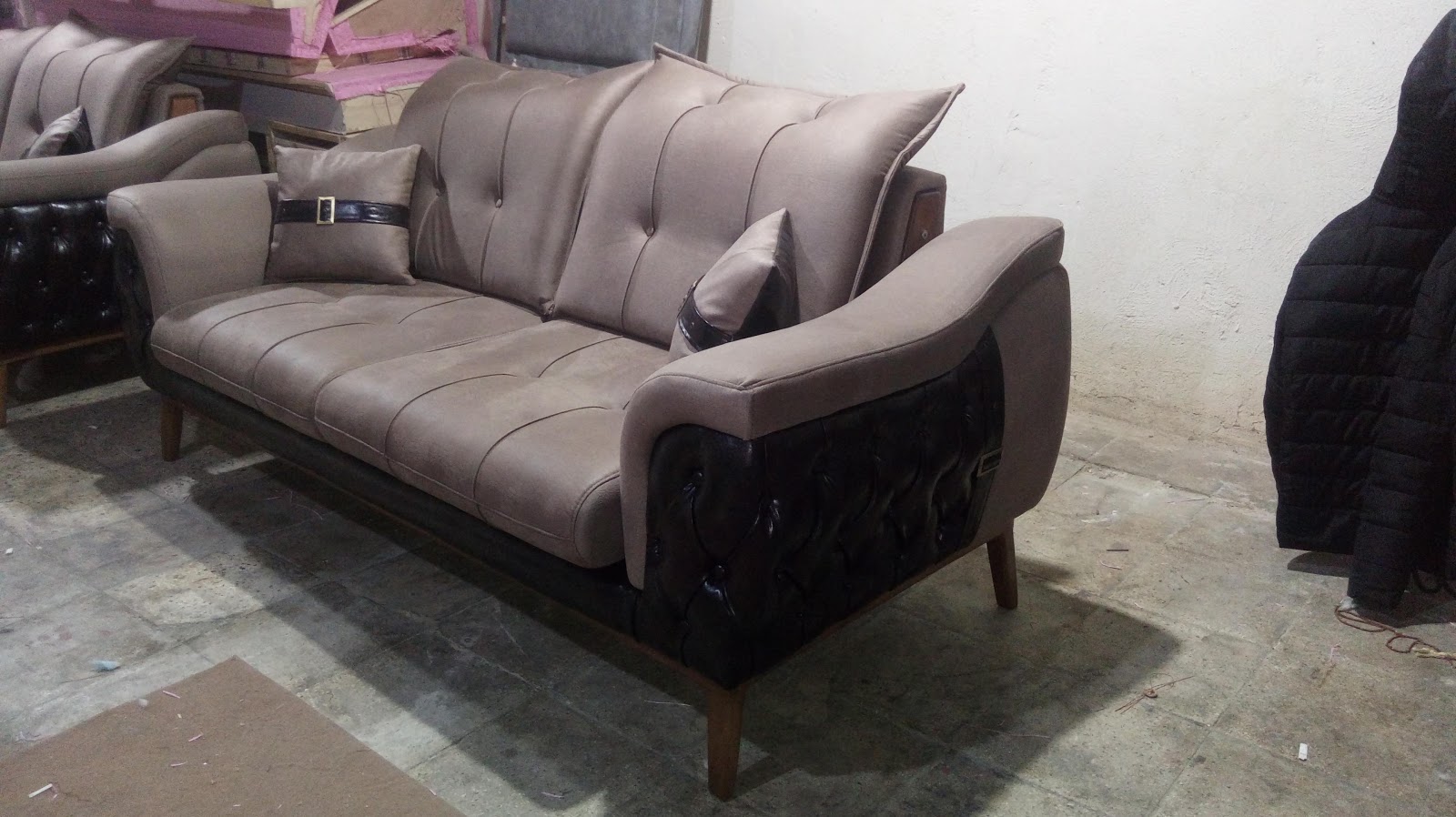 تعمیرات مبل خانه ی شیک