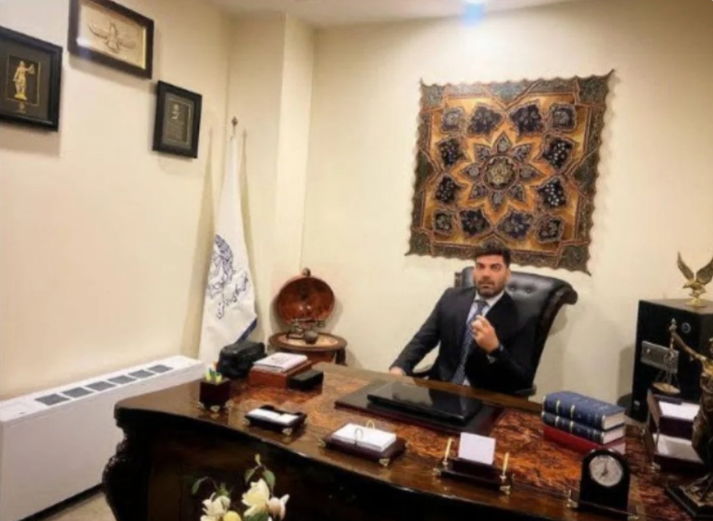 وکیل دادگستری