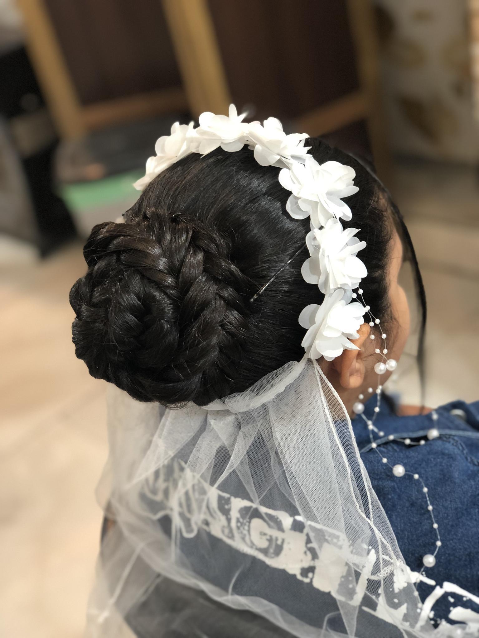 سالن زیبایی آوین