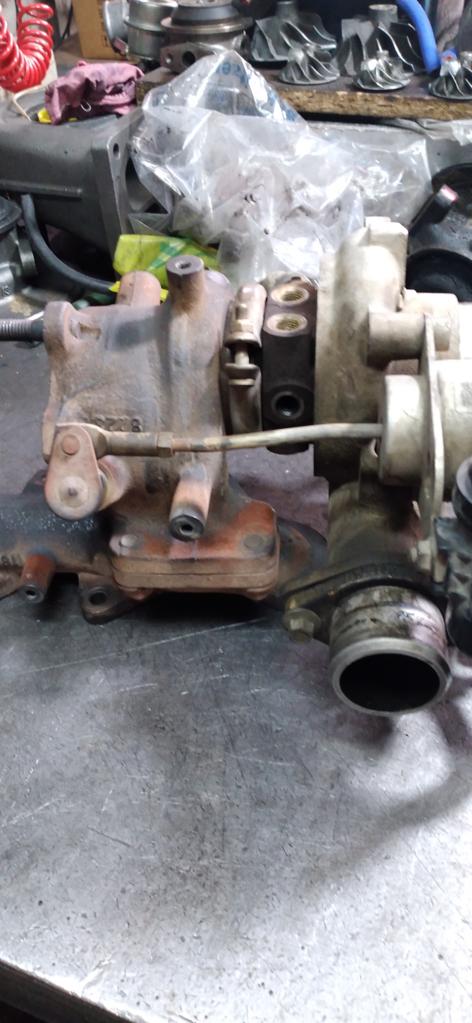 تعمیر و فروش توربو شارژر انواع ماشین