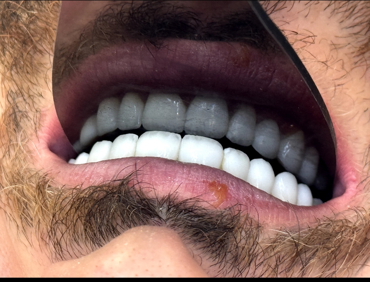 دندانپزشکی دکتر فائزه علی نژاد رودسری