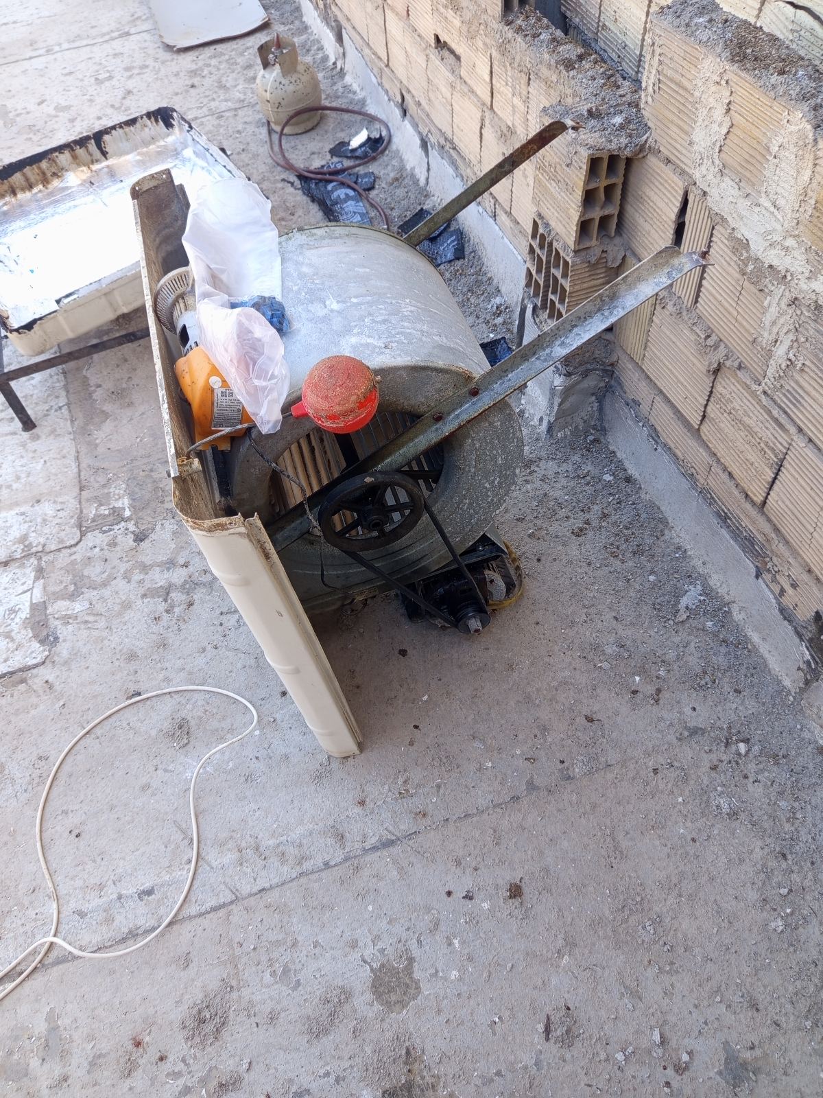 پمپ آب، کولر آبی آقا حسینی