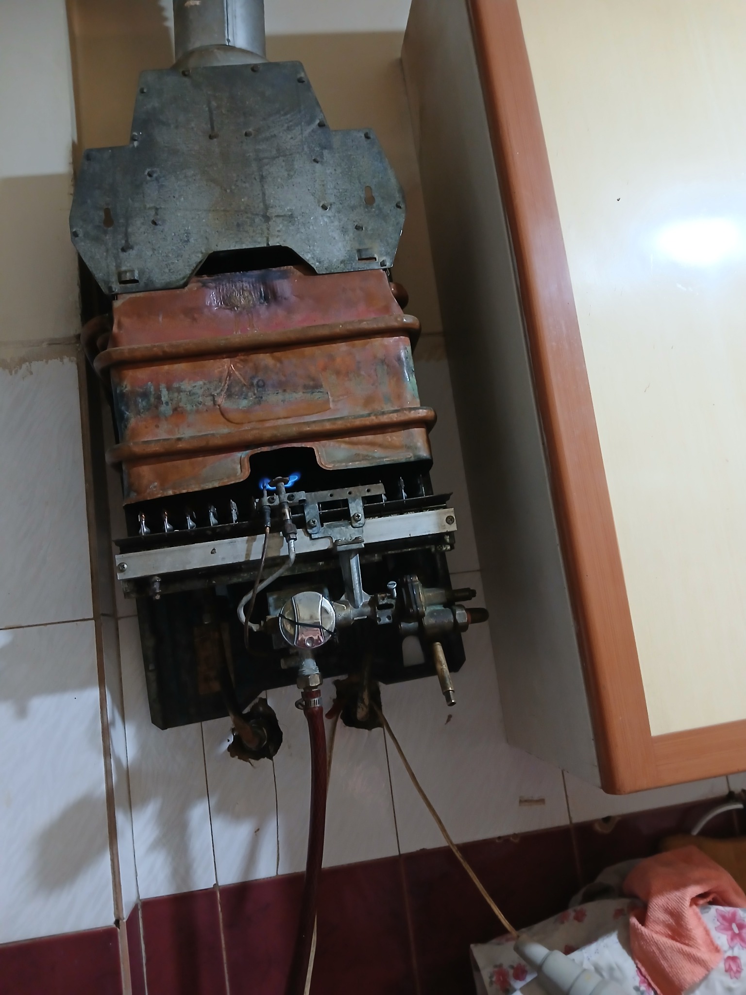 تاسیسات فنی فرد