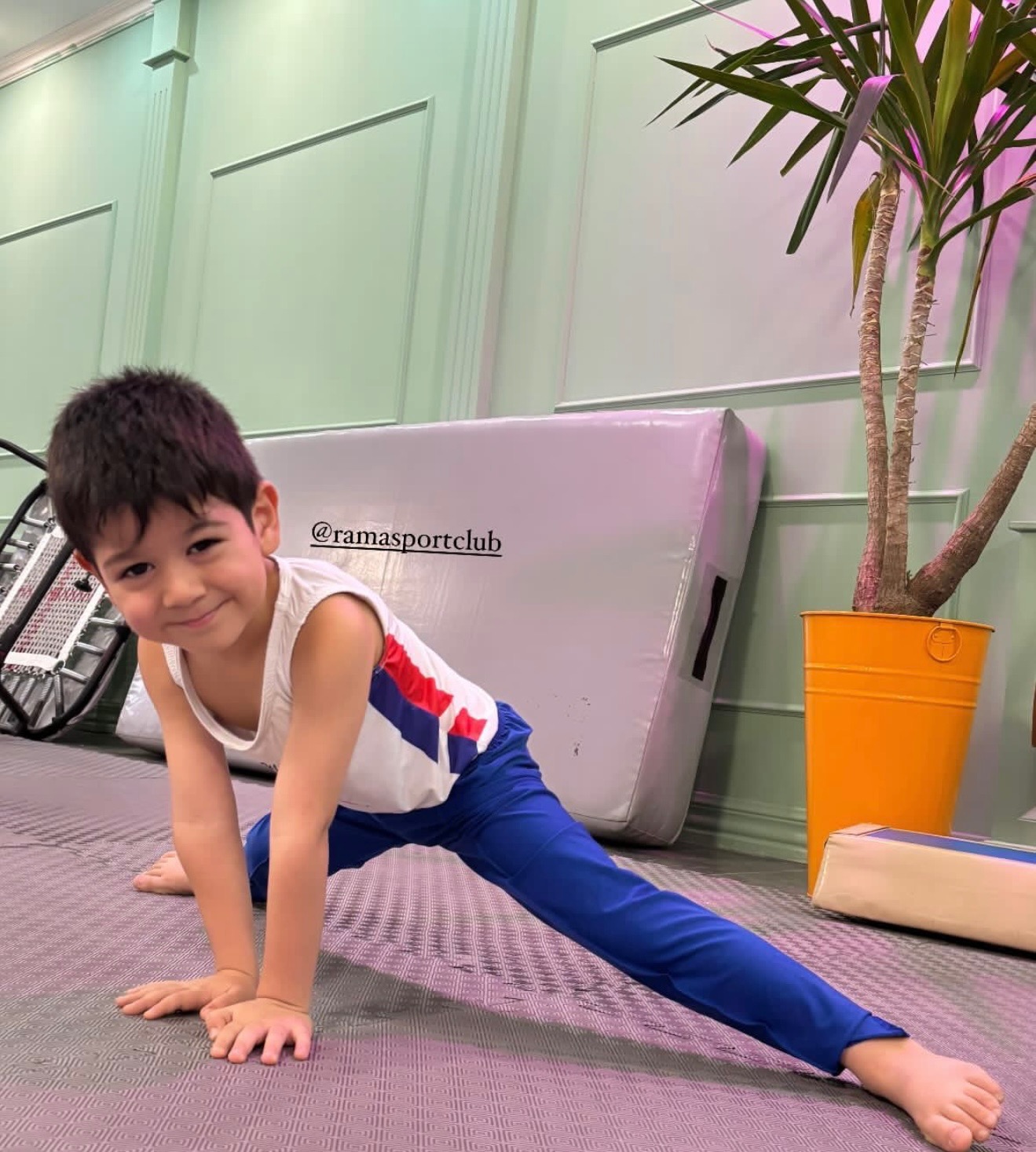 باشگاه ژیمناستیک راما