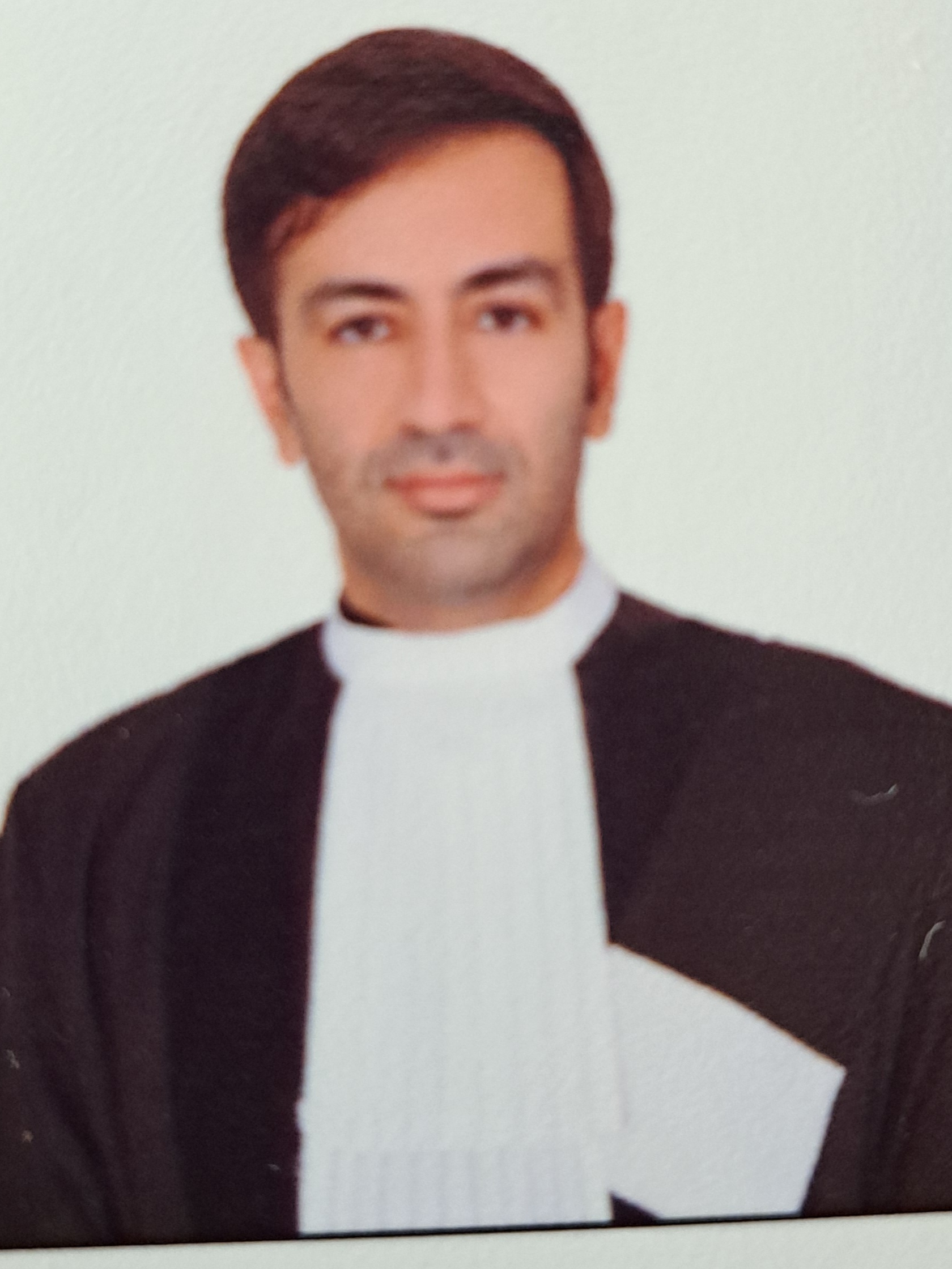 وکیل پایه یک دادگستری مجتبی بهمنی