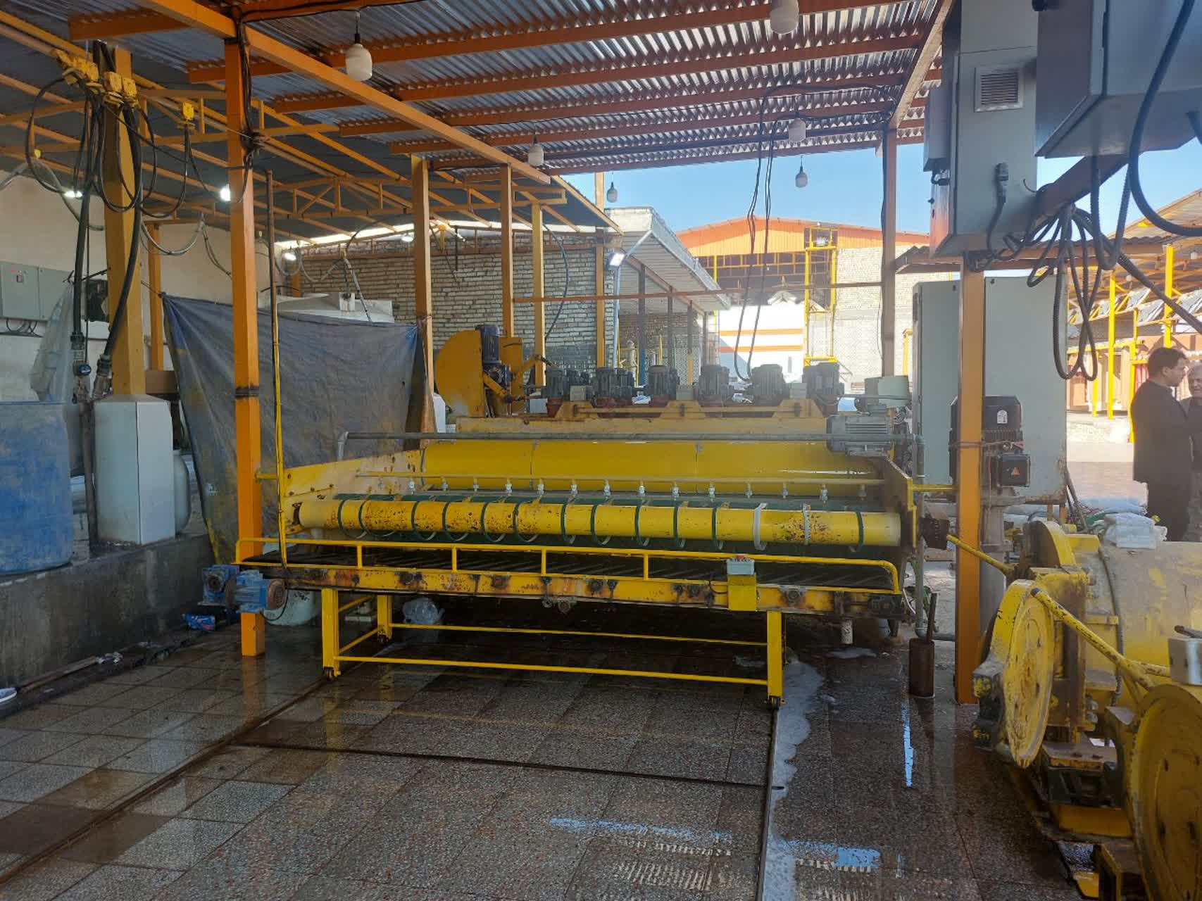 قالیشویی و مبل شویی گل افشان (فراهانی)