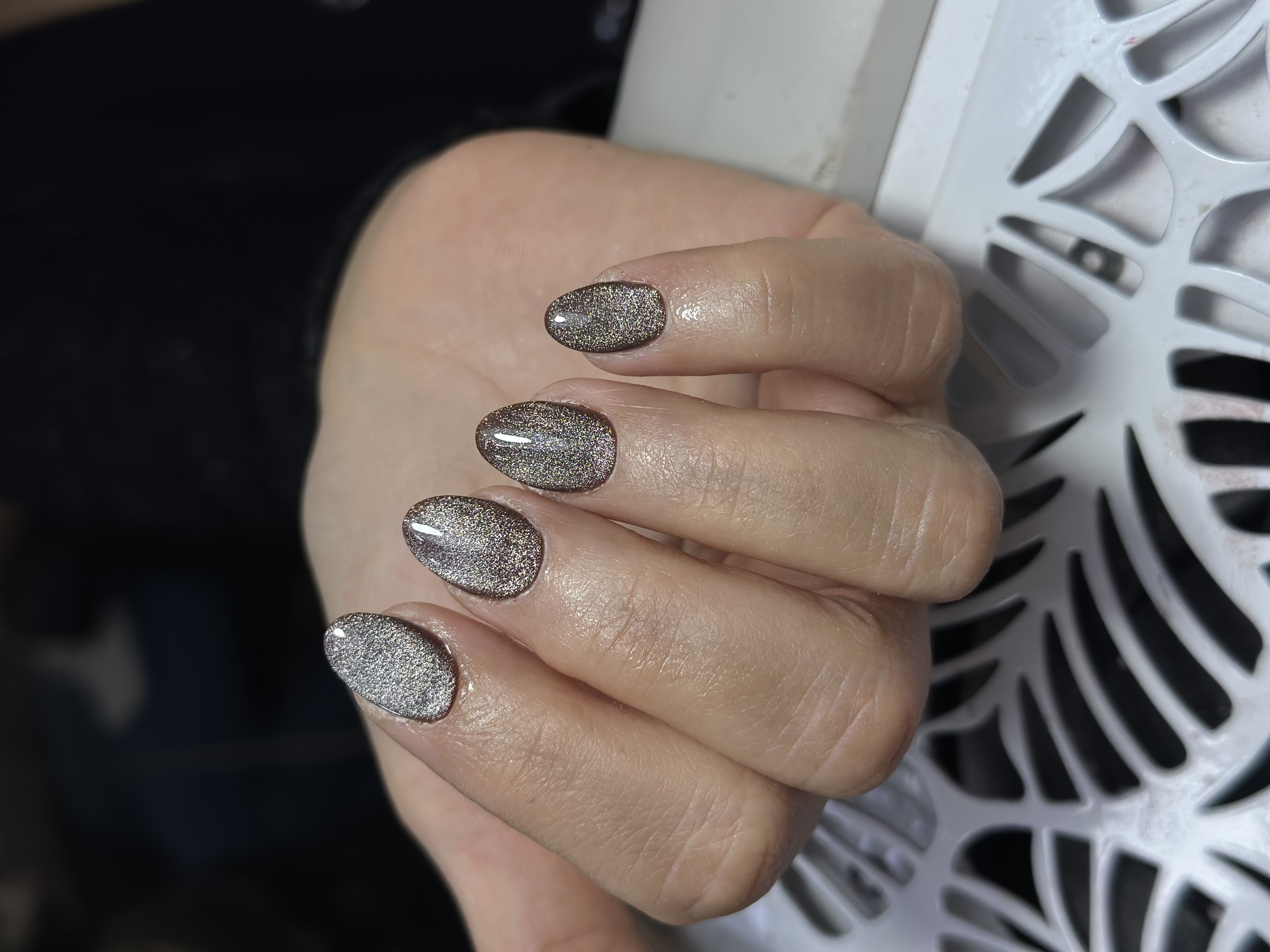 سالن تخصصی ناخن زهرا