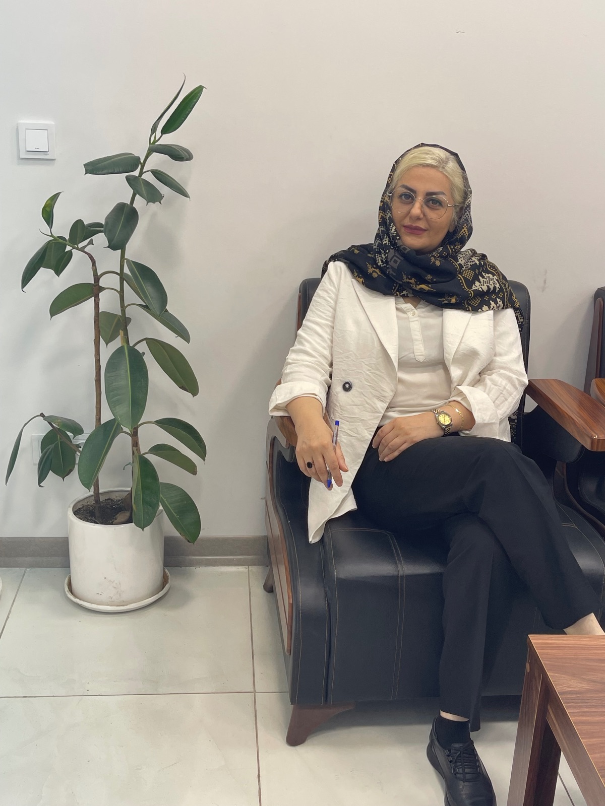 لیلا کیمیارودی خدمات روانشناس زوج و فردی