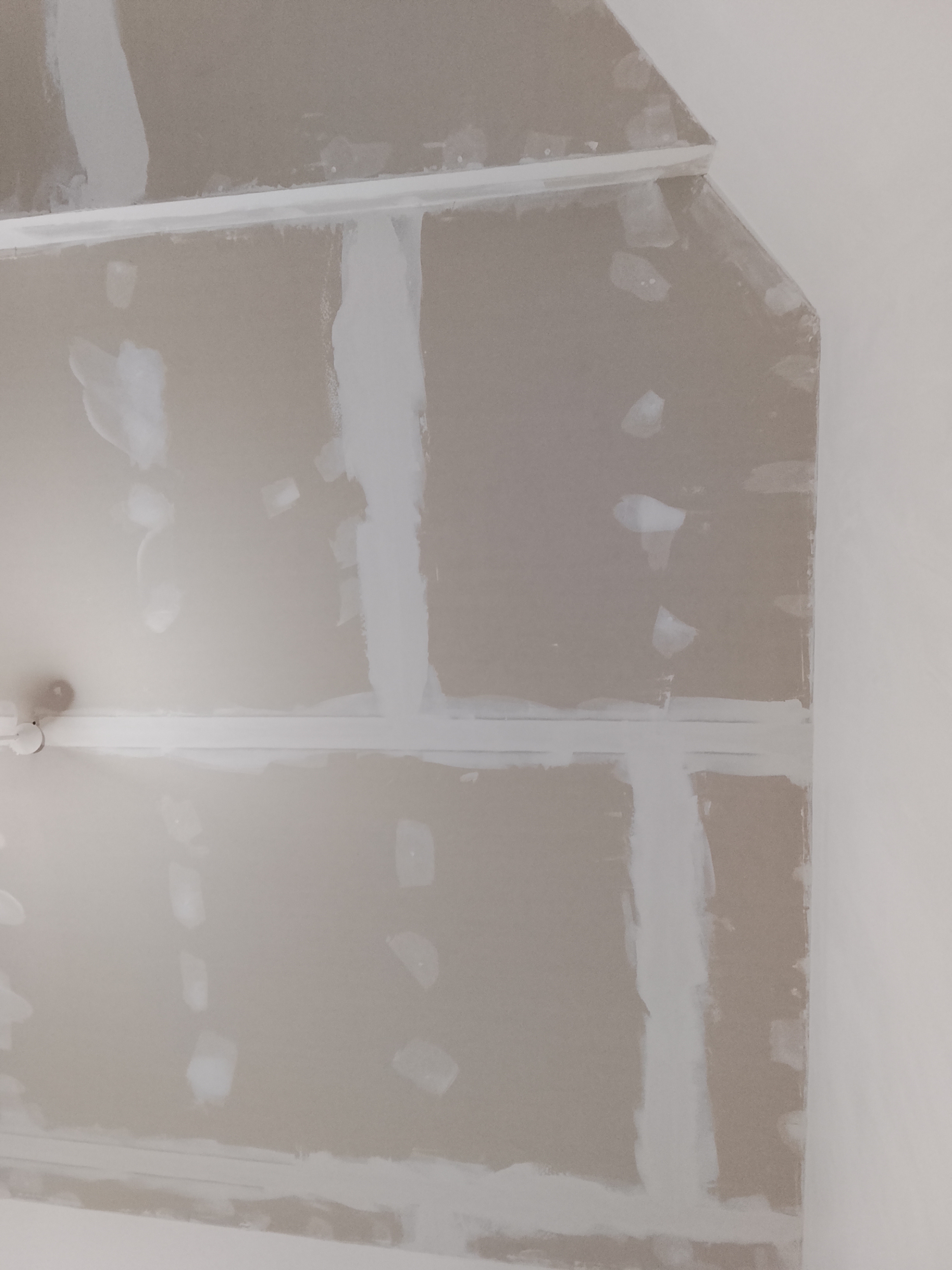 نقاش ساختمان صمدی