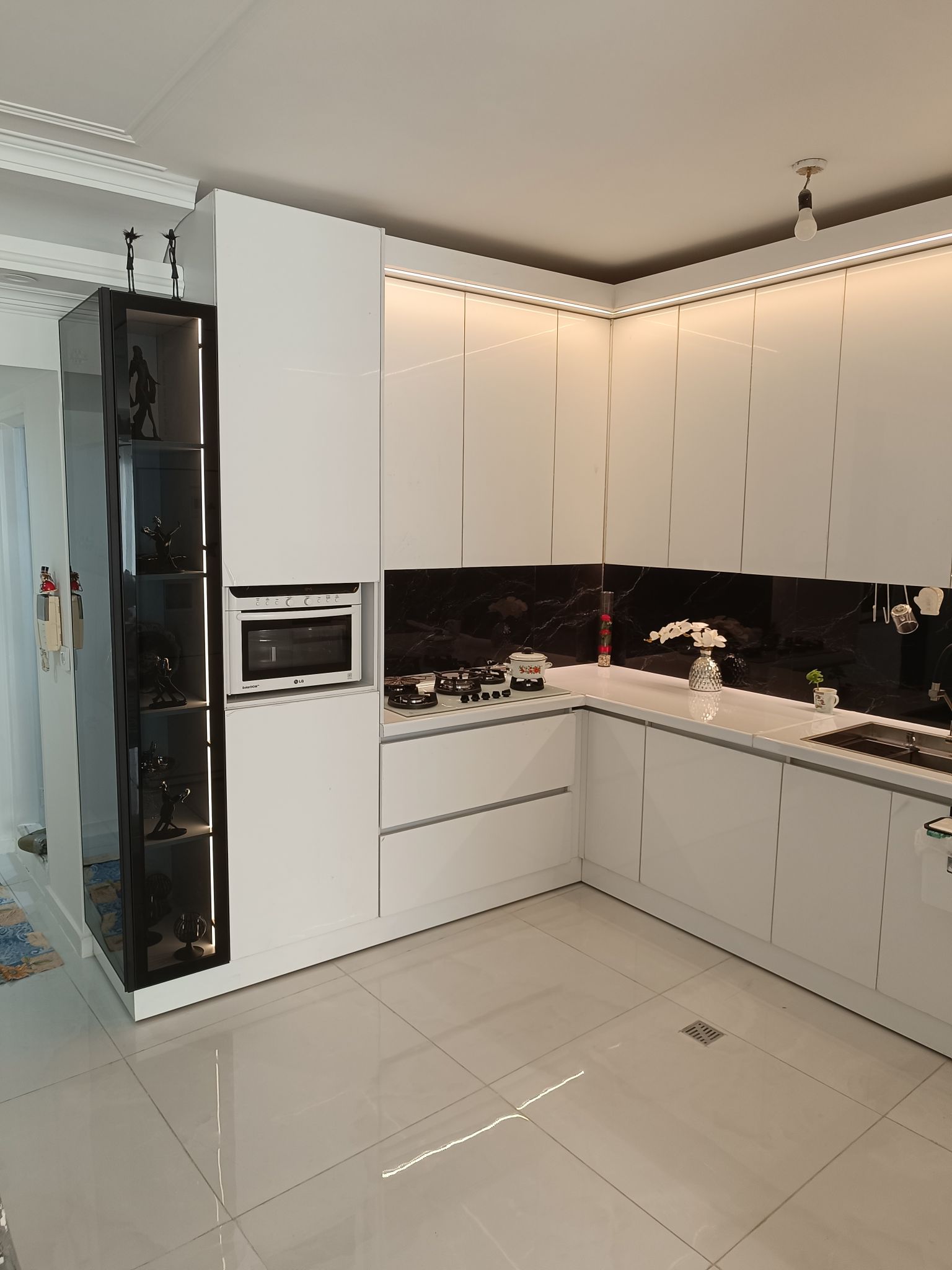 کابینت گل نیک(ساخت و تعمیرات)