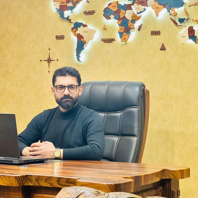 مشاور املاک محدثه