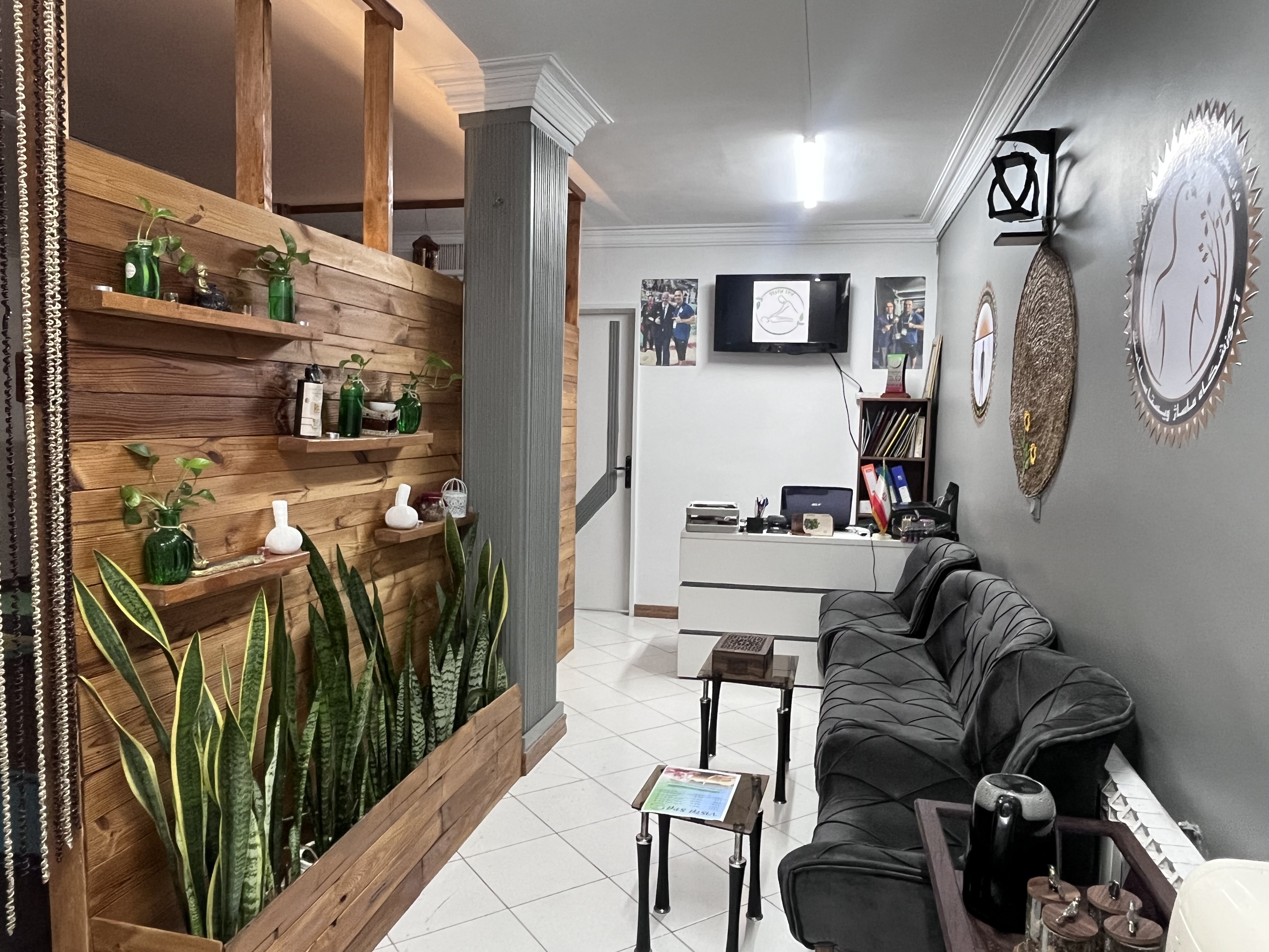 آموزشگاه وسالن ماساژ ویستا اسپا