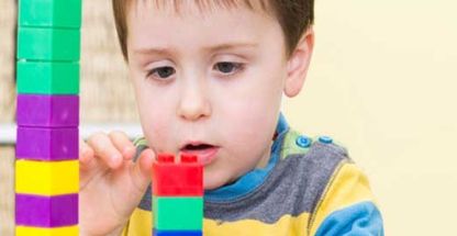 کاردرمانگر کودکان  مرضیه طاهری