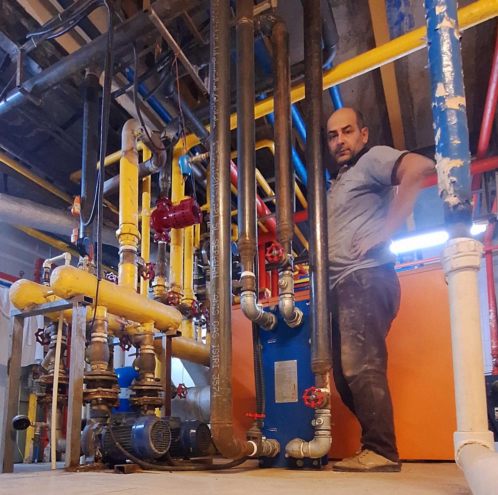 تاسیسات منصوری (گرما گستر سابق)