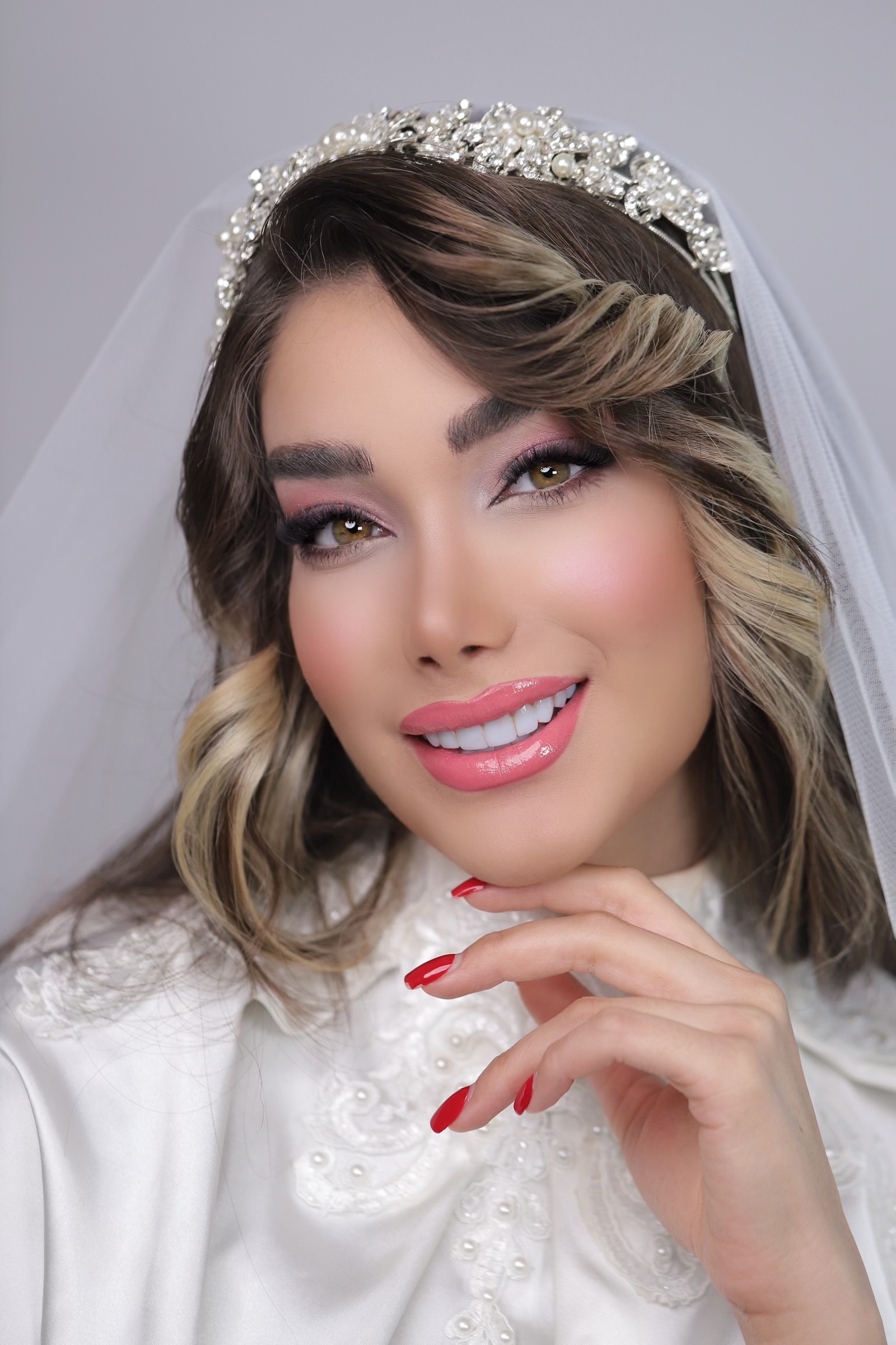 سالن زیبایی تبسم