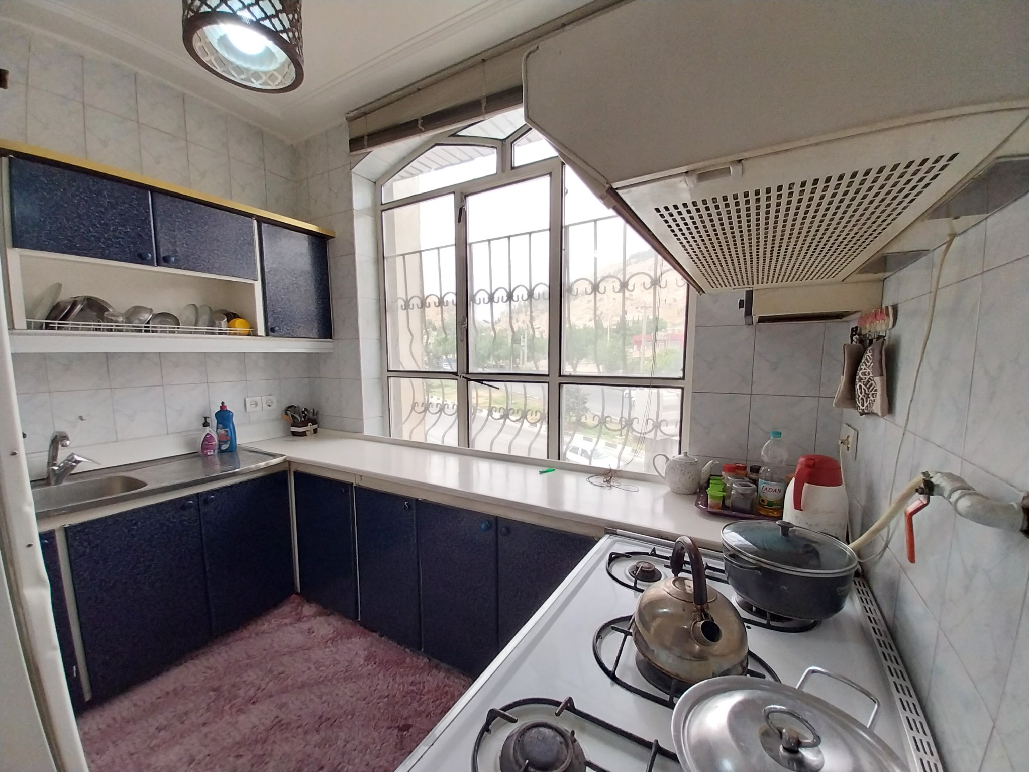 اقامتگاه مبله دوخواب پارکینگ دار حافظ