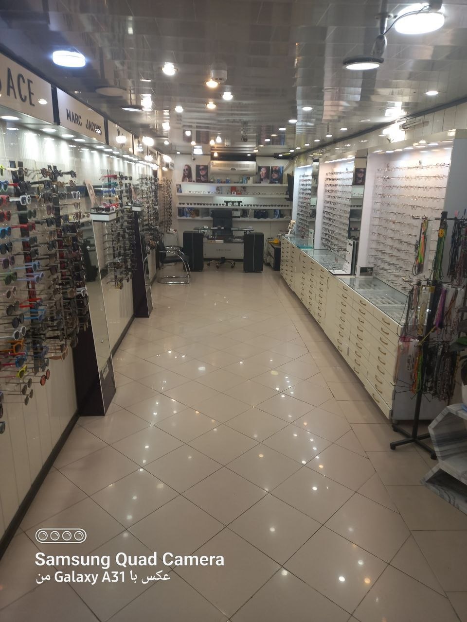چشم پزشکی نور بینا