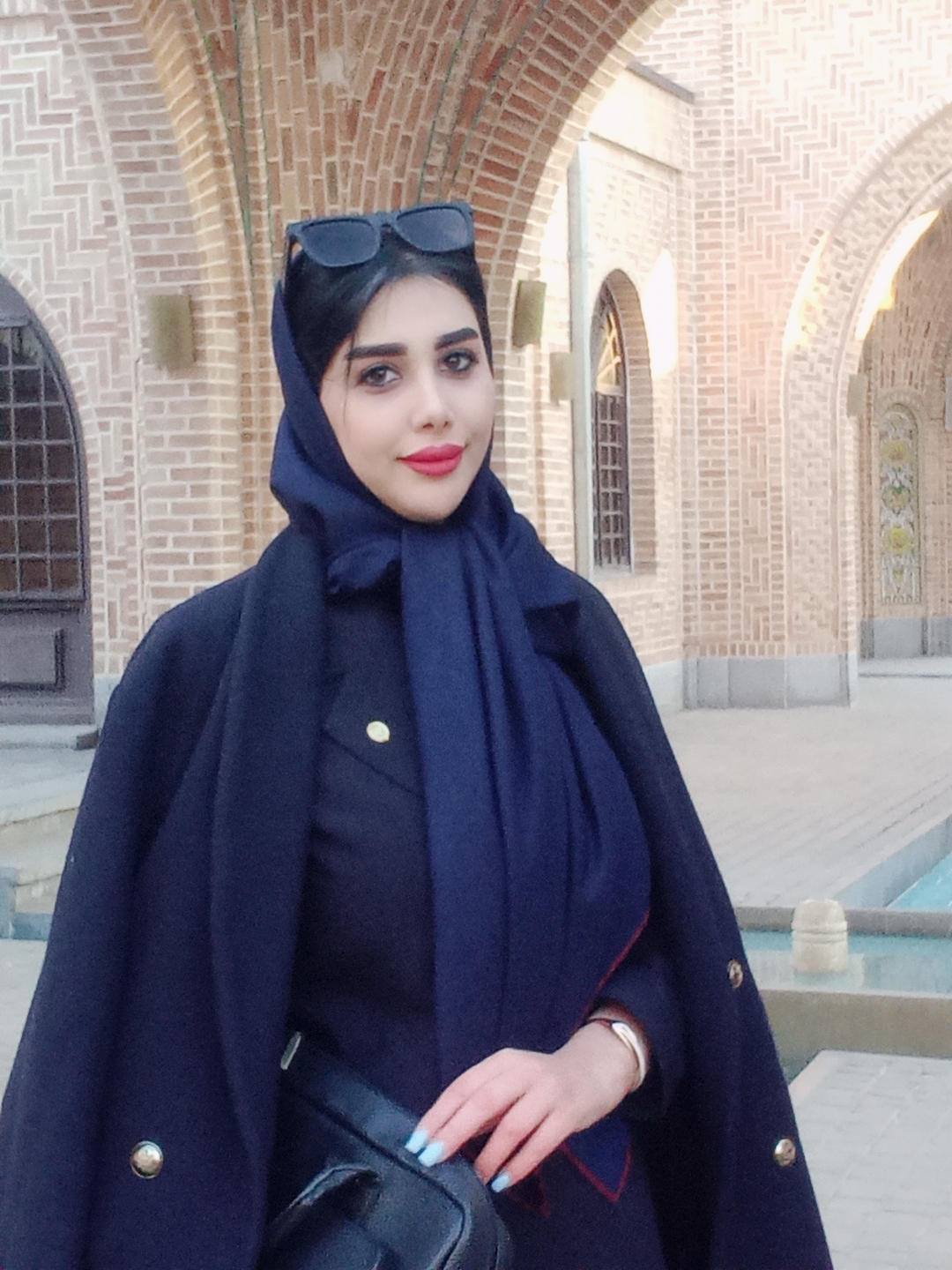 عاطفه زارع وکیل دادگستری