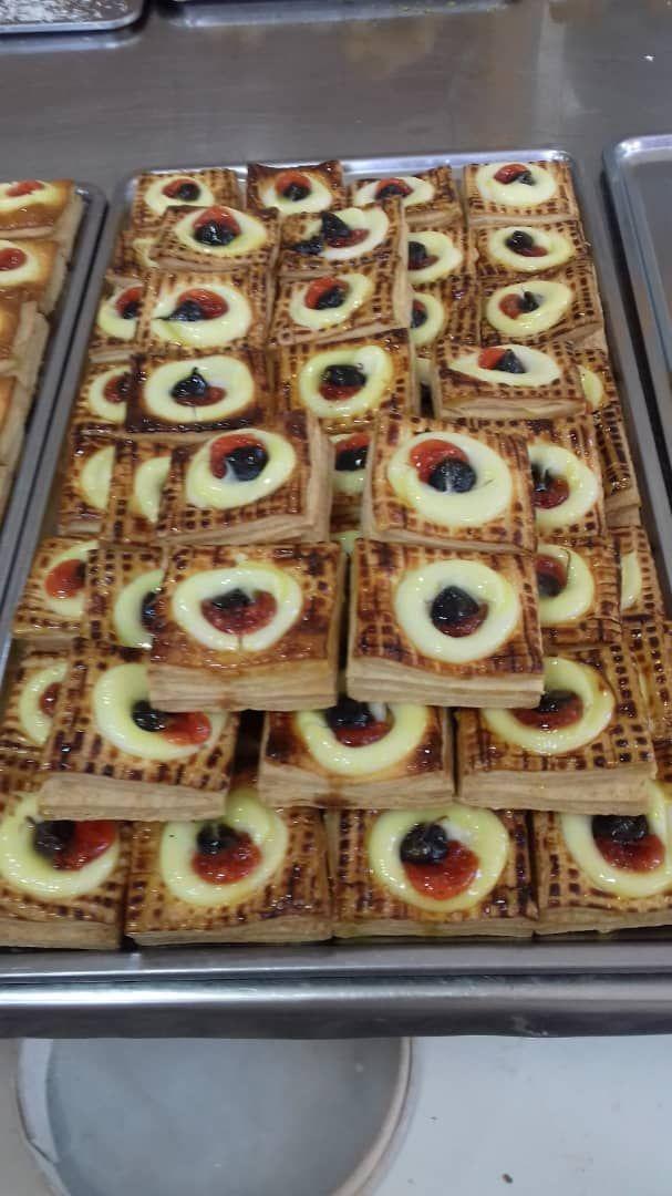 نان و شیرینی کرنر