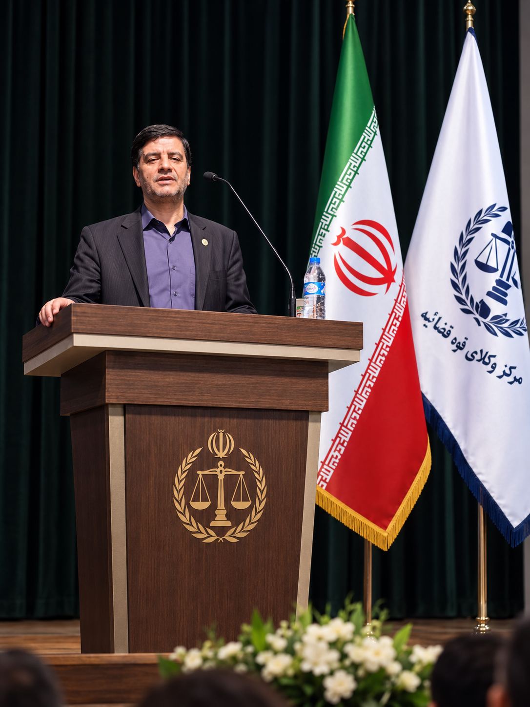 وکیل امانی