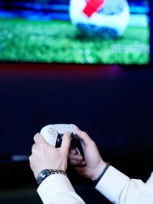 کلوپ و کافه ایتالیایی راز