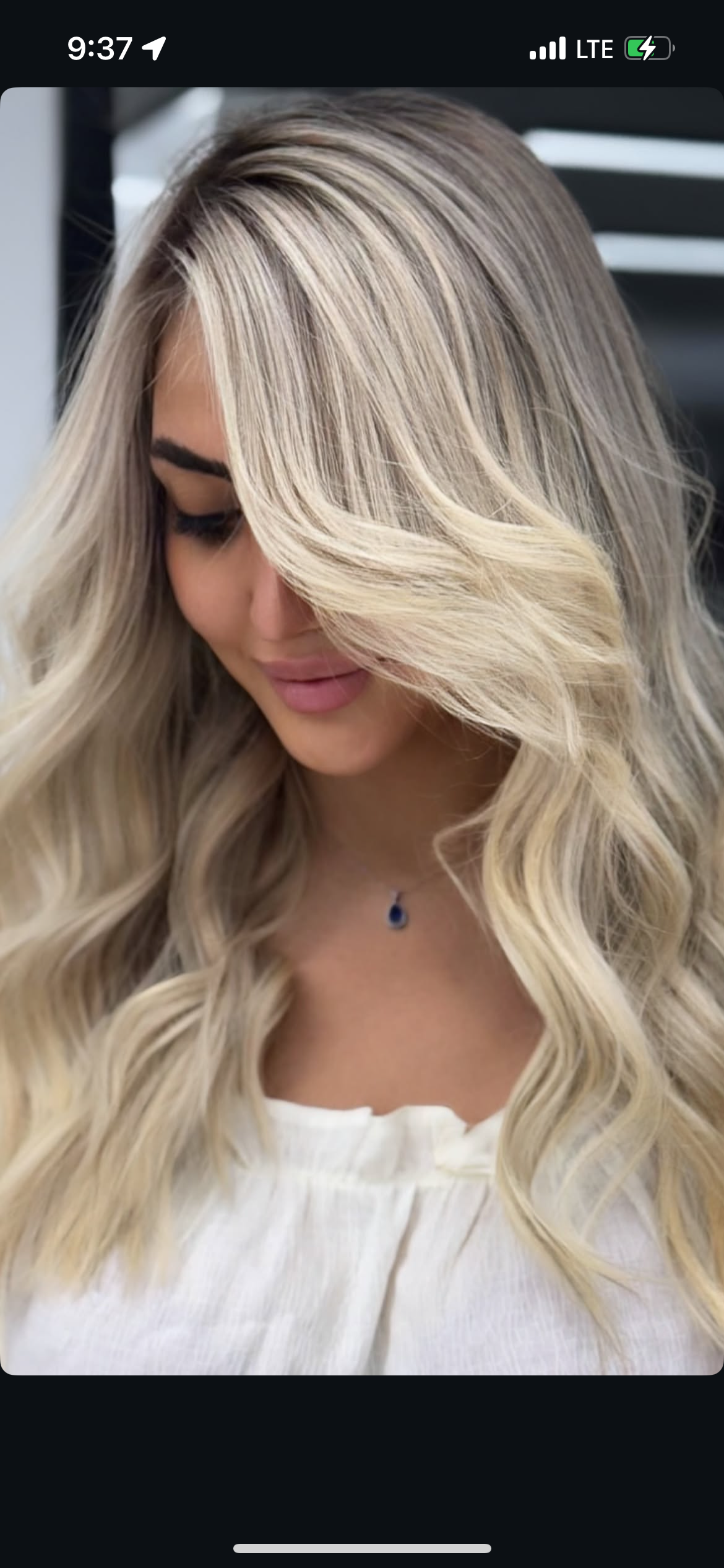 آرایشگاه زنانه مهتاب پیروزی