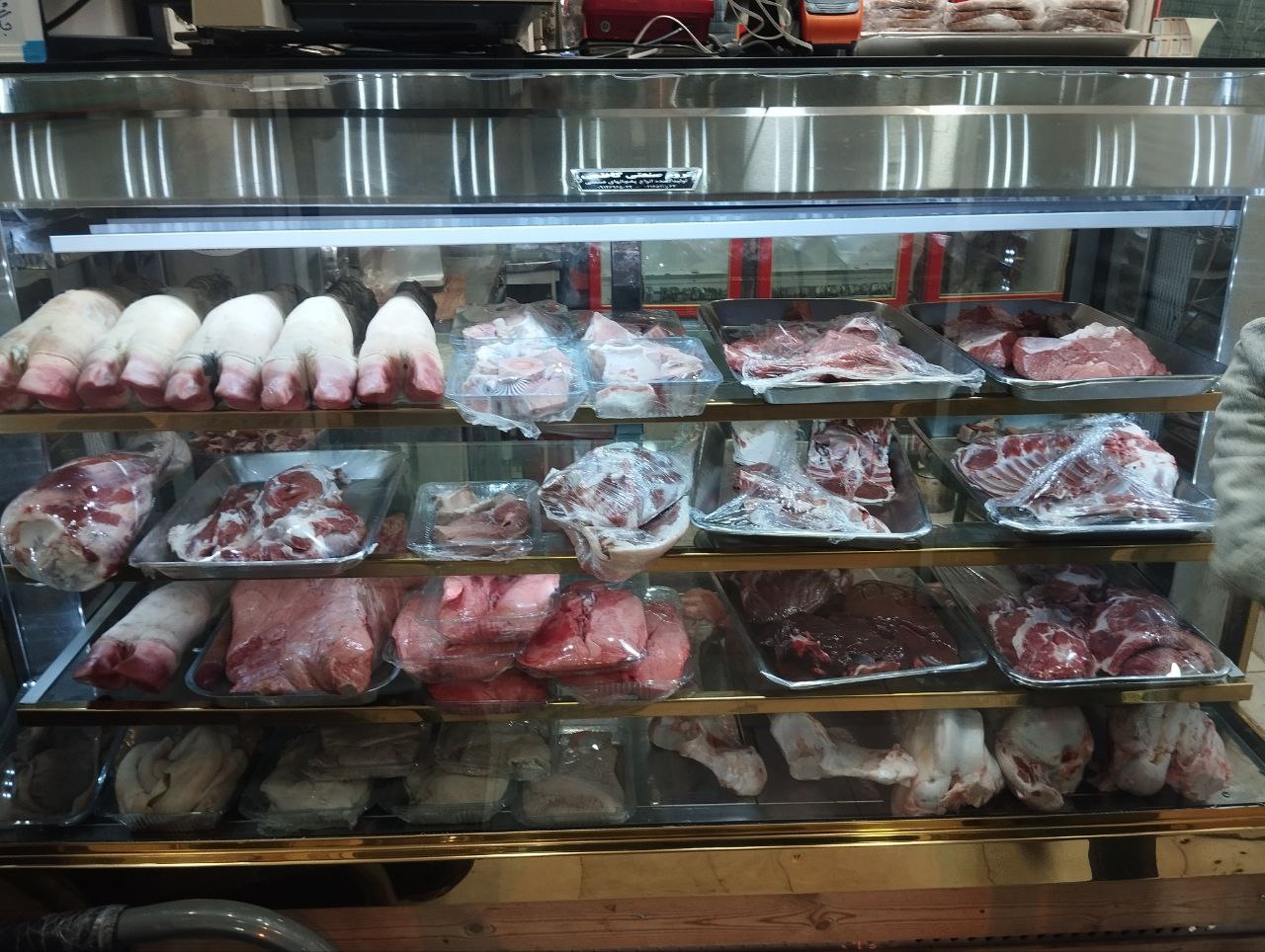 فرآورده های گوشتی و پروتئینی مصطفی