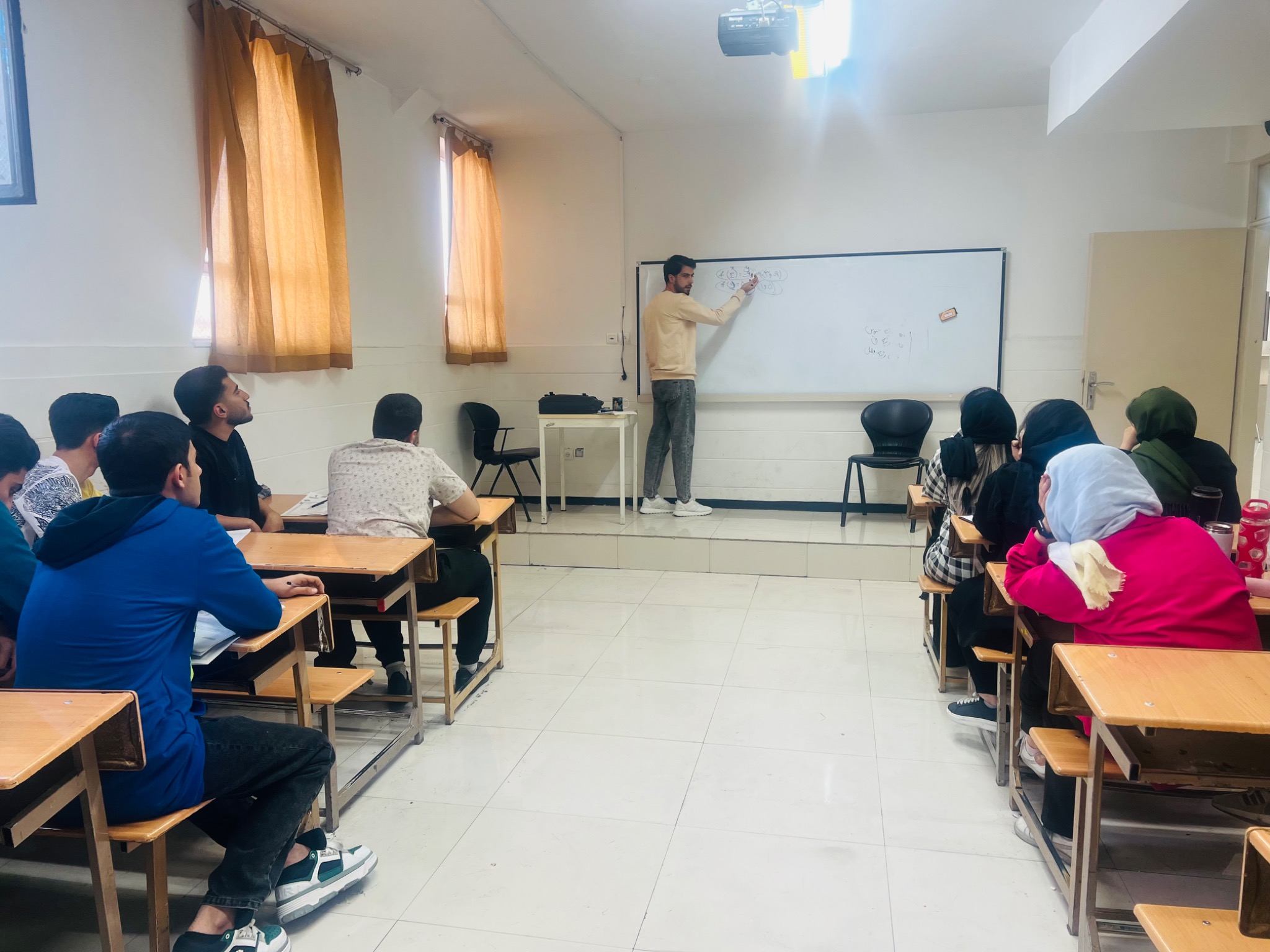 موسسه آموزشی قلم چی مرزداران