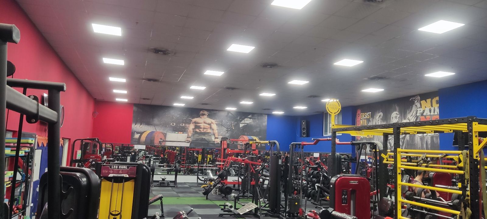 باشگاه بدنسازی ریکاوری