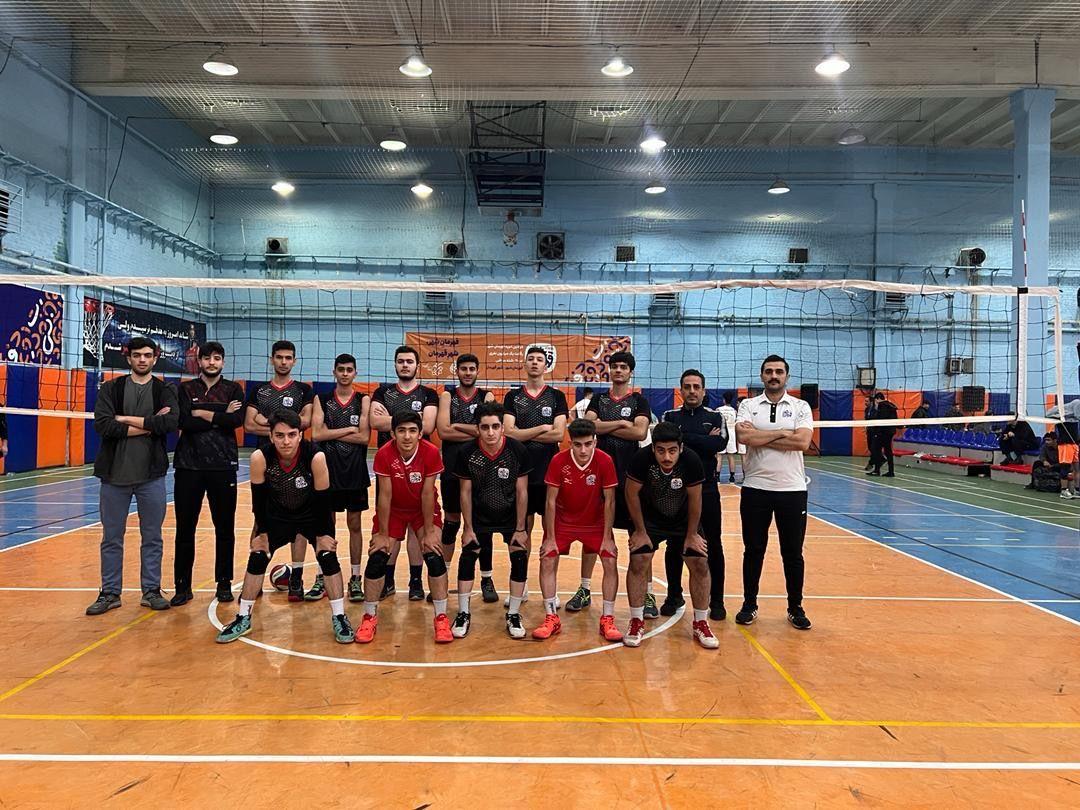 آکادمی والیبال تهرانسر(آقایان)