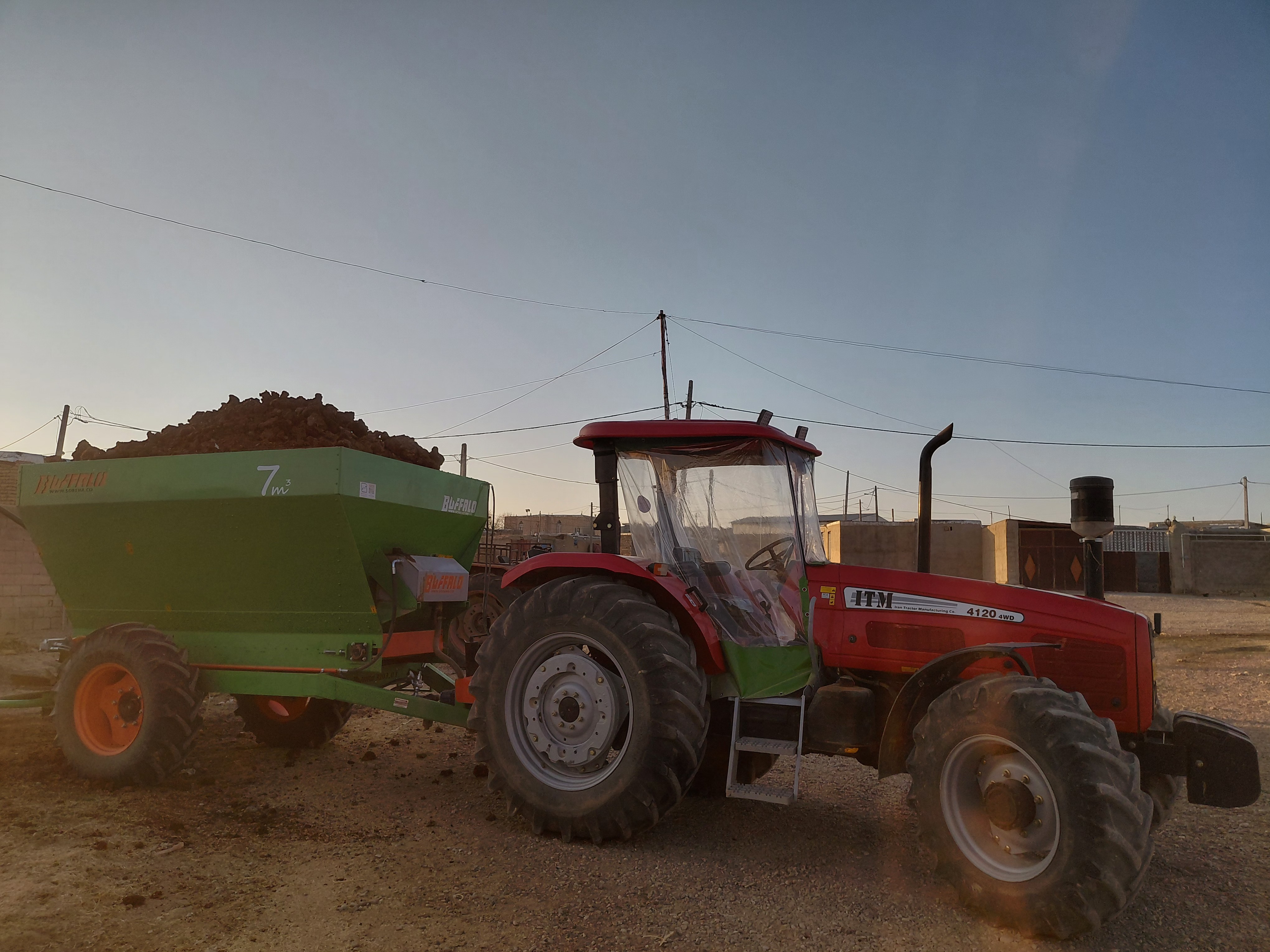 خرید و فروش کود حیوانی صالحی