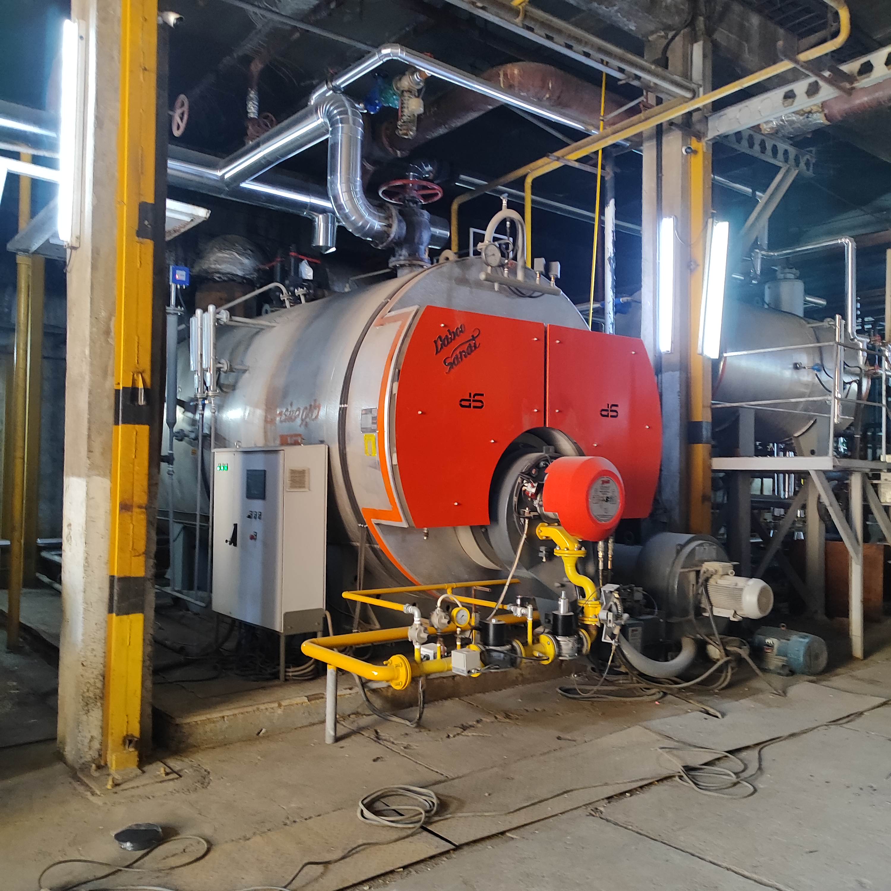 تاسیسات بخار آب داغ و روغن داغ