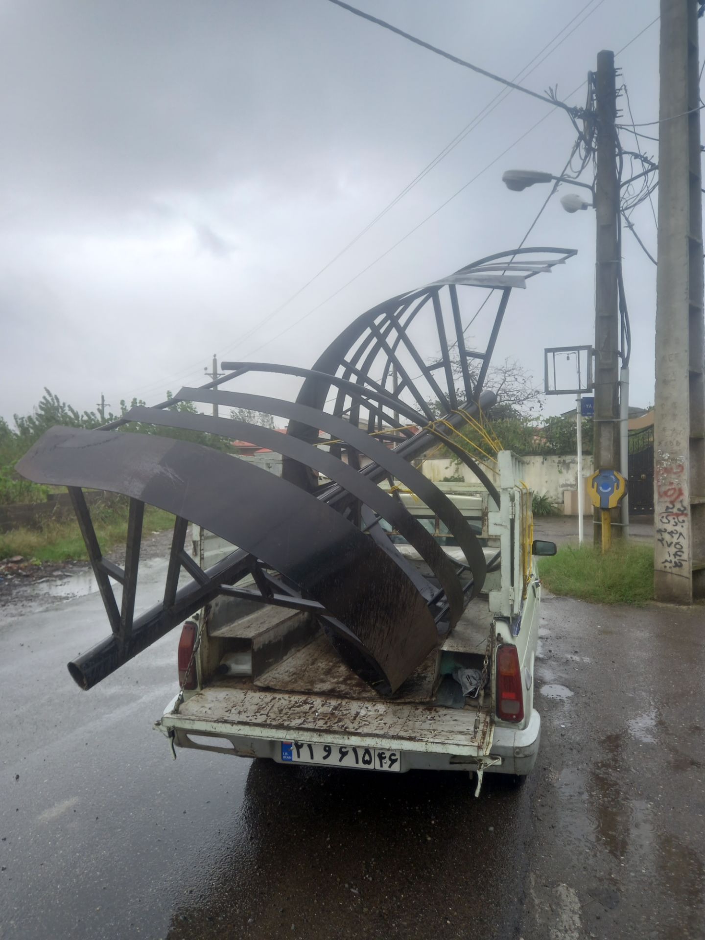 خدمات وحمل و نقل انواع بار حمل اثاثیه