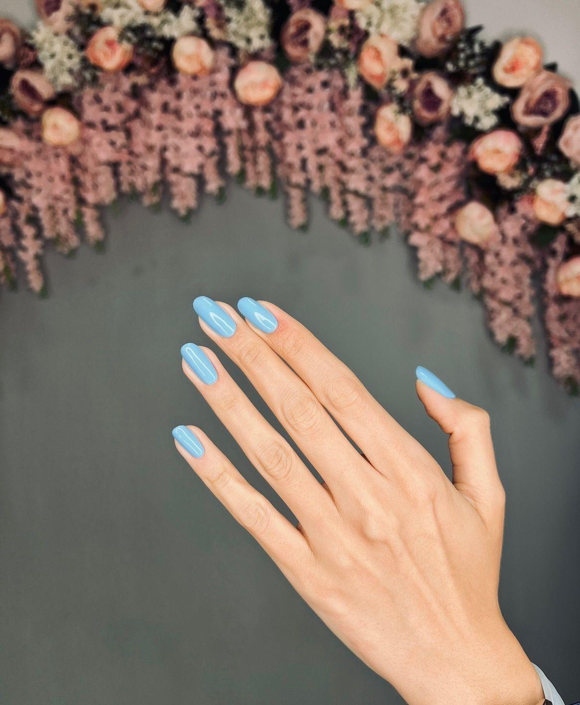 آکادمی تخصصی کاشت ناخن نازنین