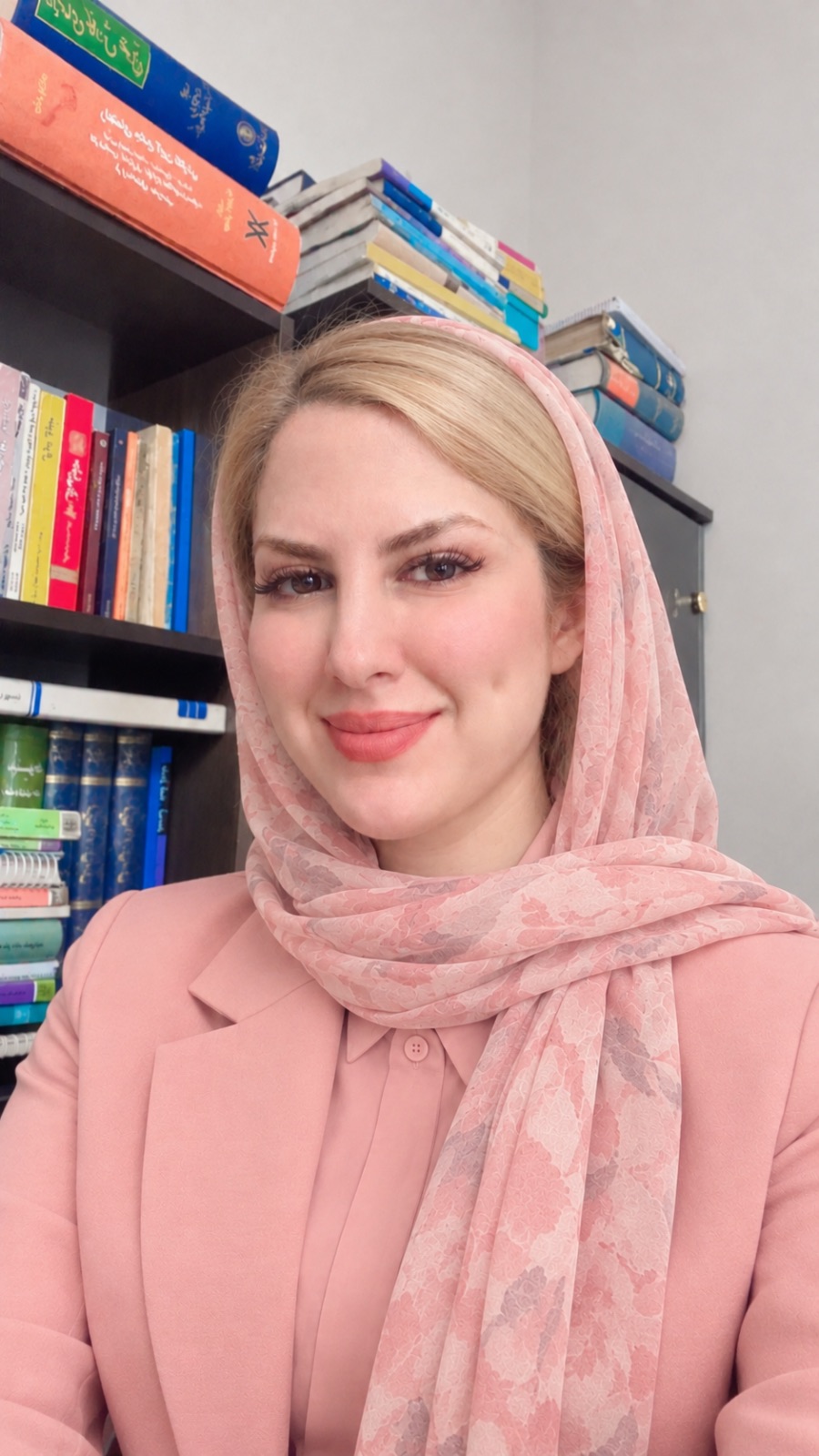وکیل لاله قنبری