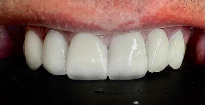 دندانپزشک آتوسا صالحی