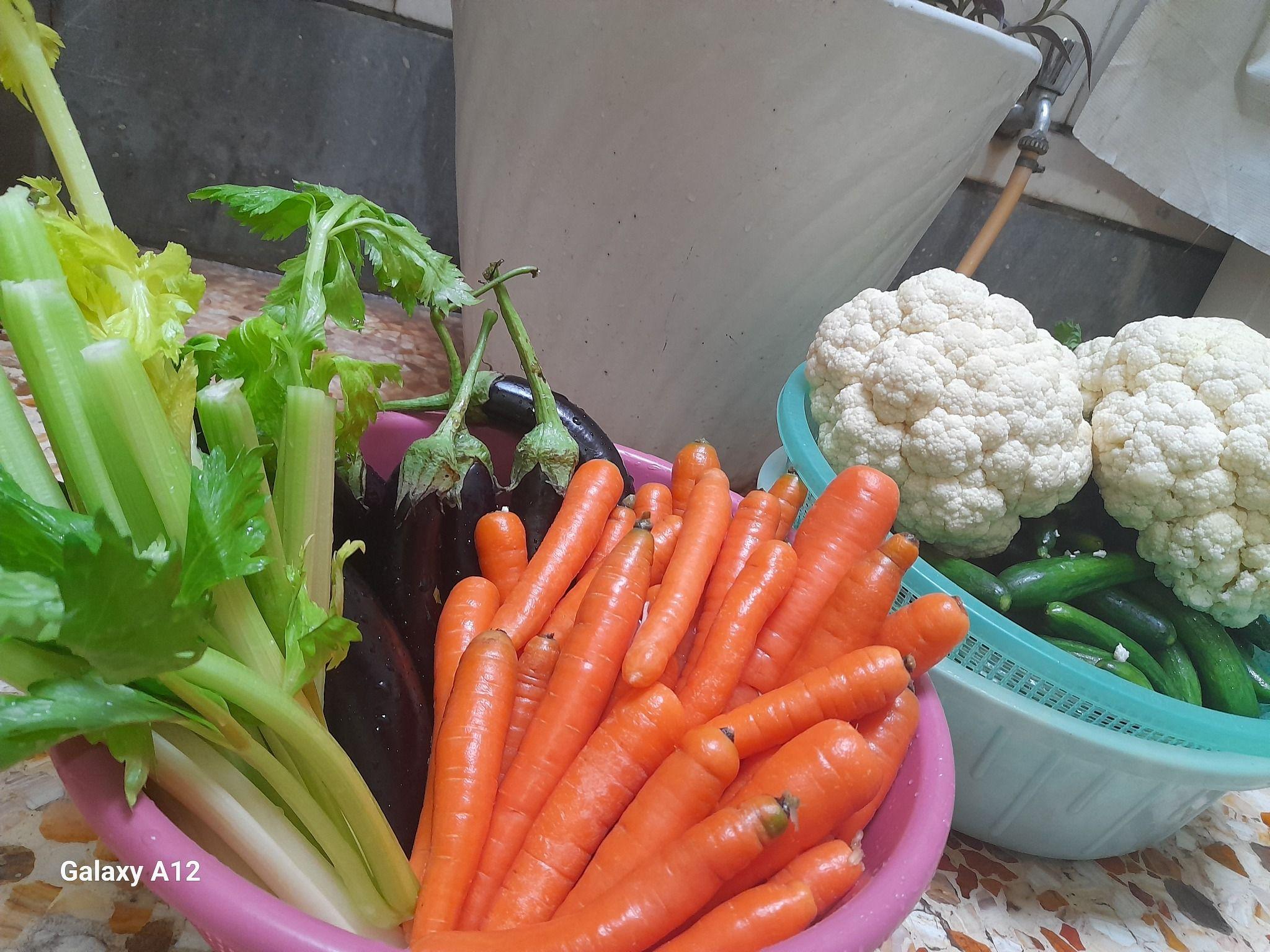 ترشی  خانگی مطهره